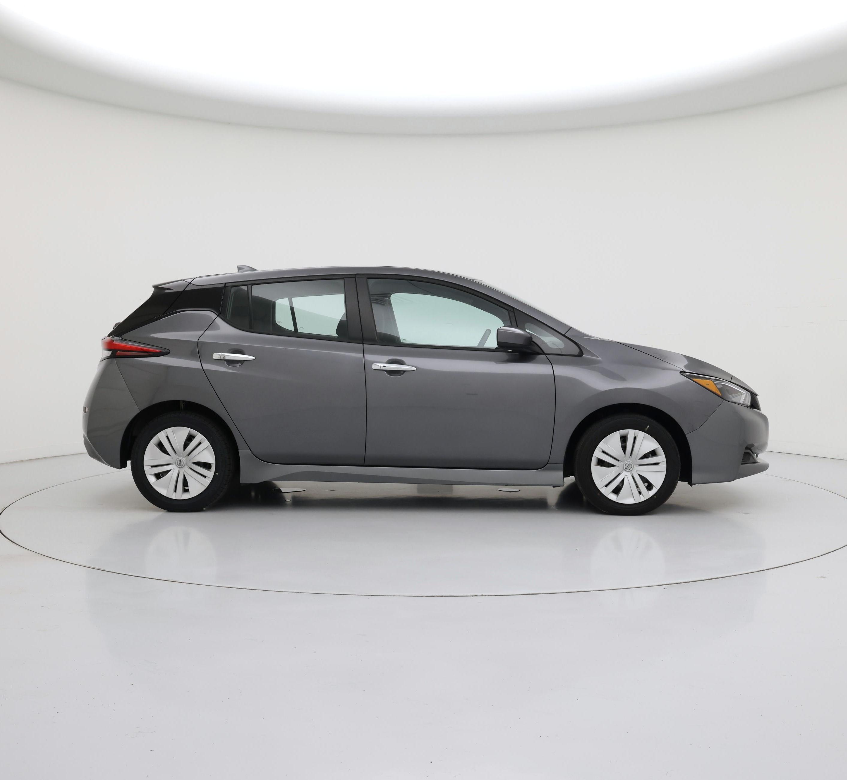 Thumbnail: 2025 Nissan Leaf - 7