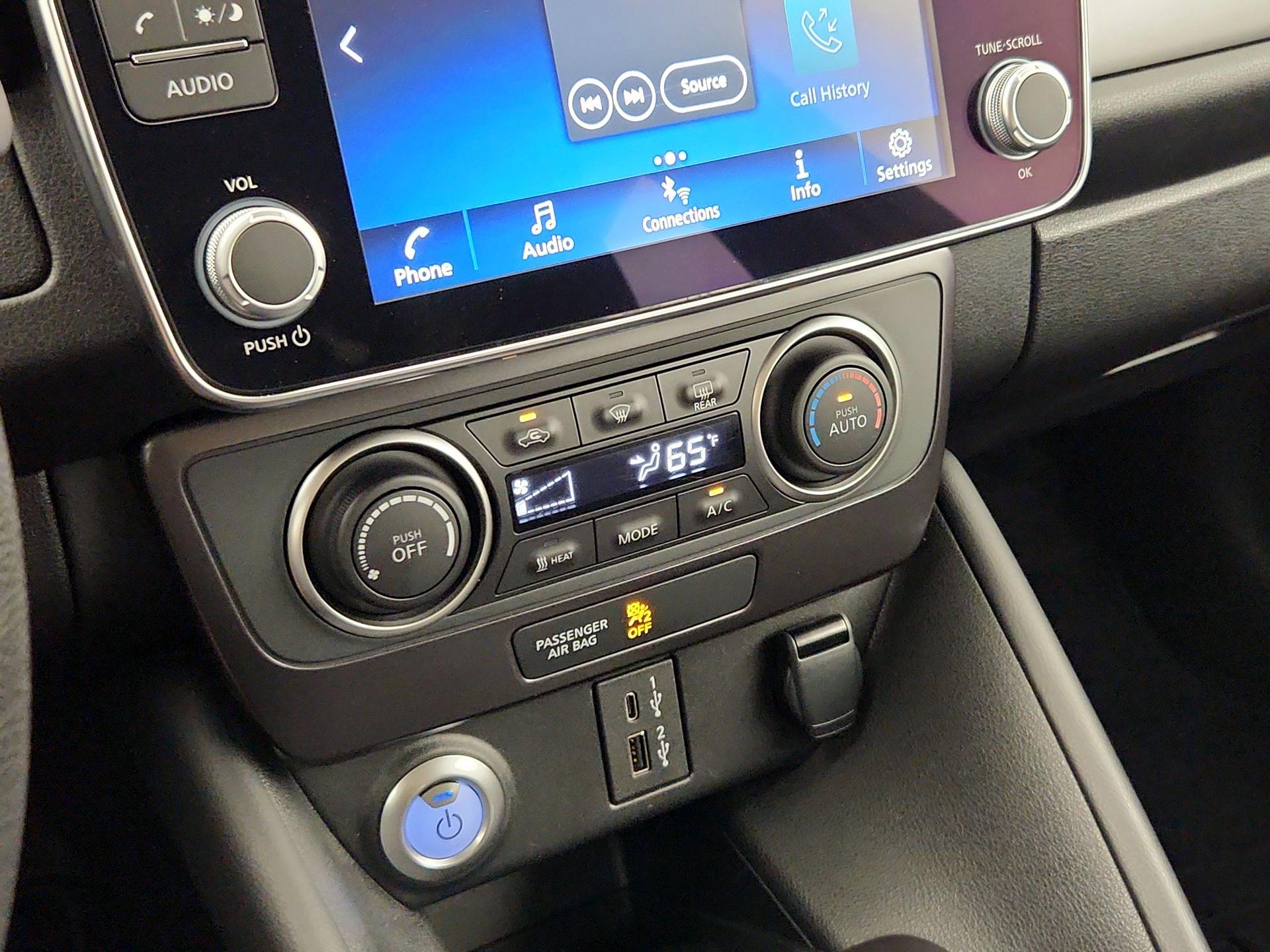 Thumbnail: 2025 Nissan Leaf - 16