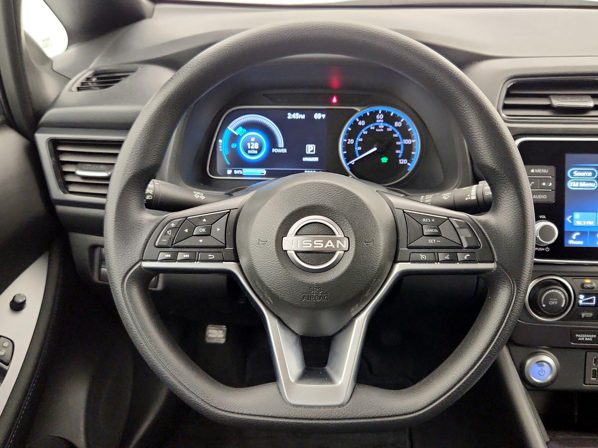 Thumbnail: 2025 Nissan Leaf - 10