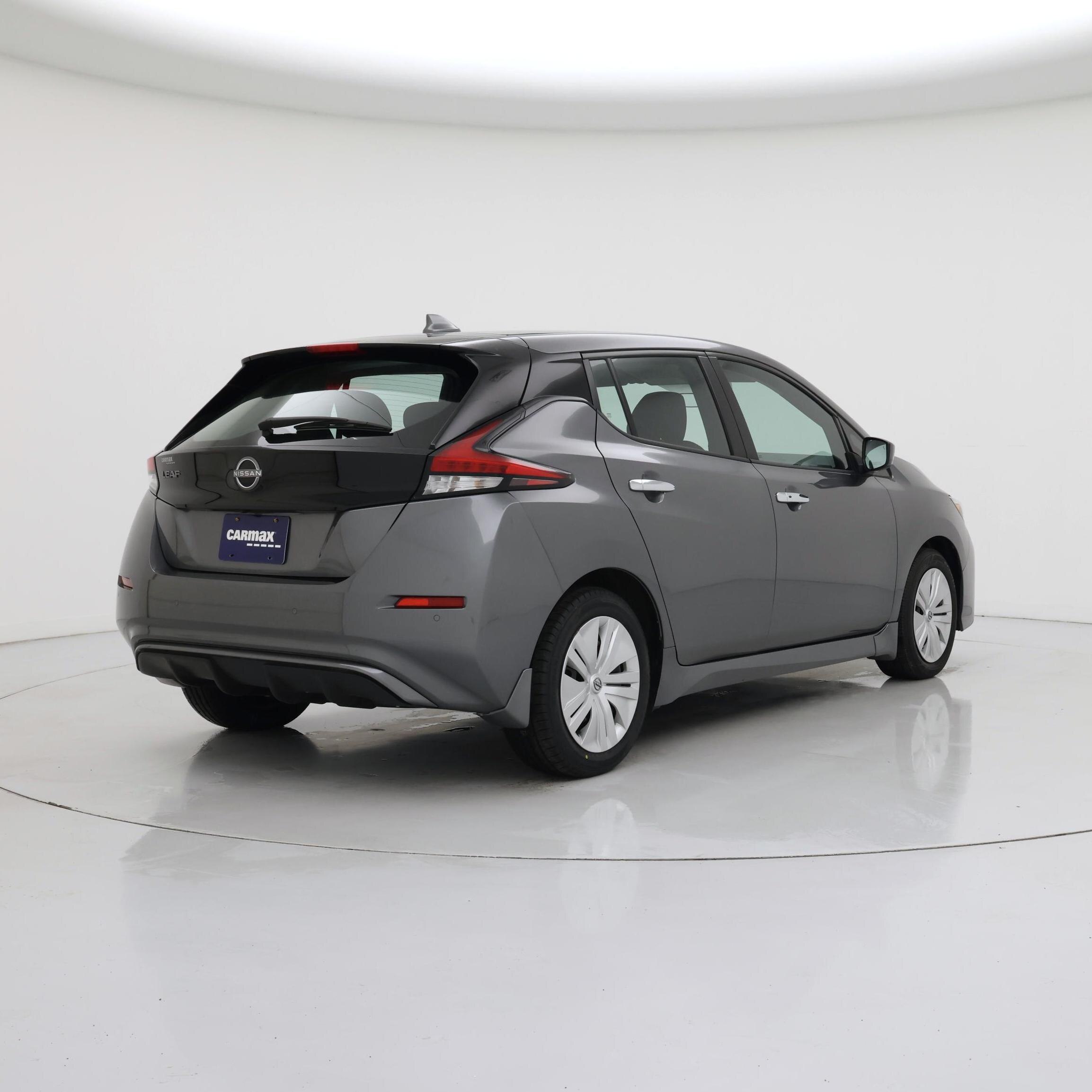Thumbnail: 2025 Nissan Leaf - 8
