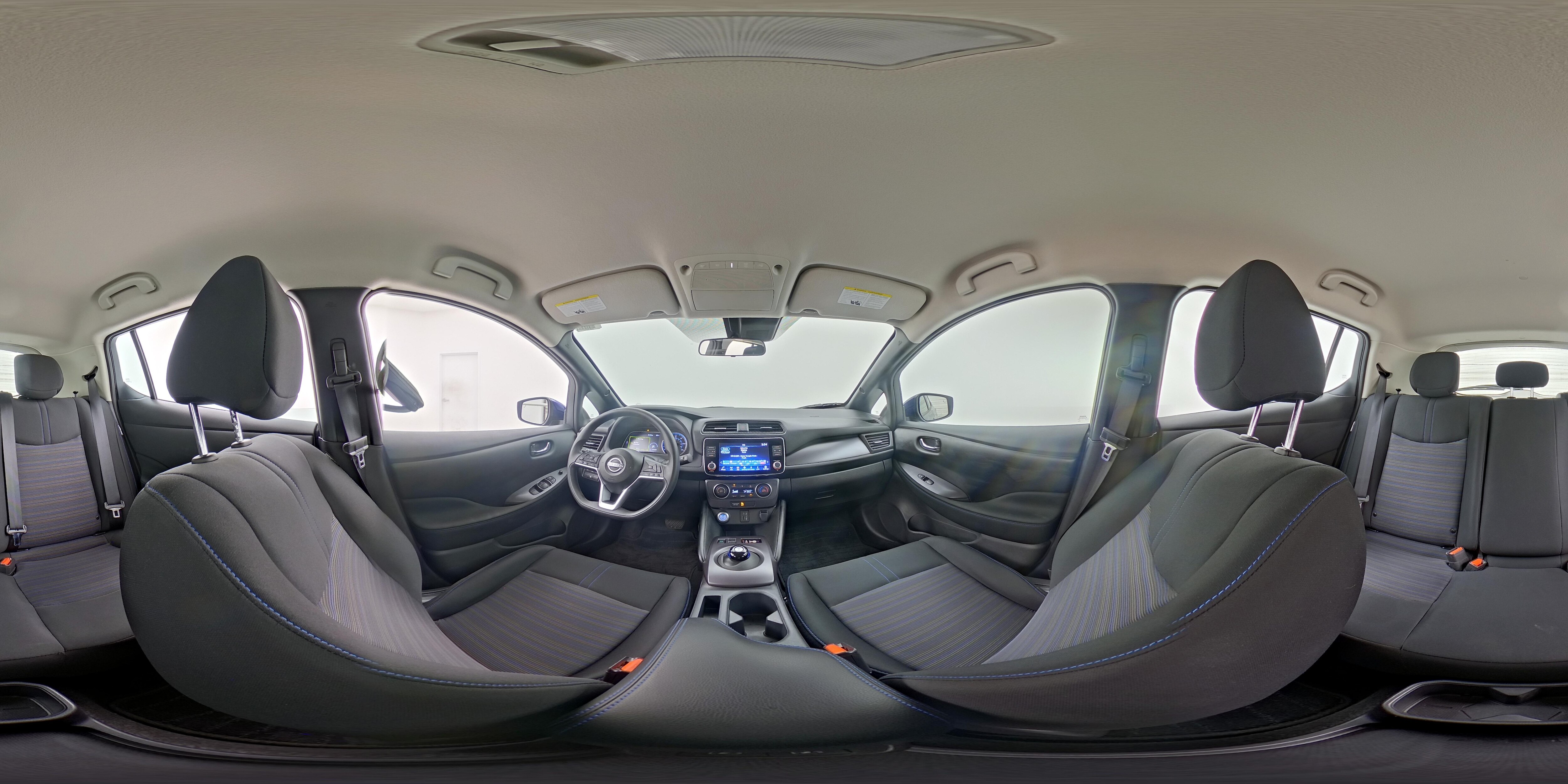 2025 Nissan Leaf S - Photo 24