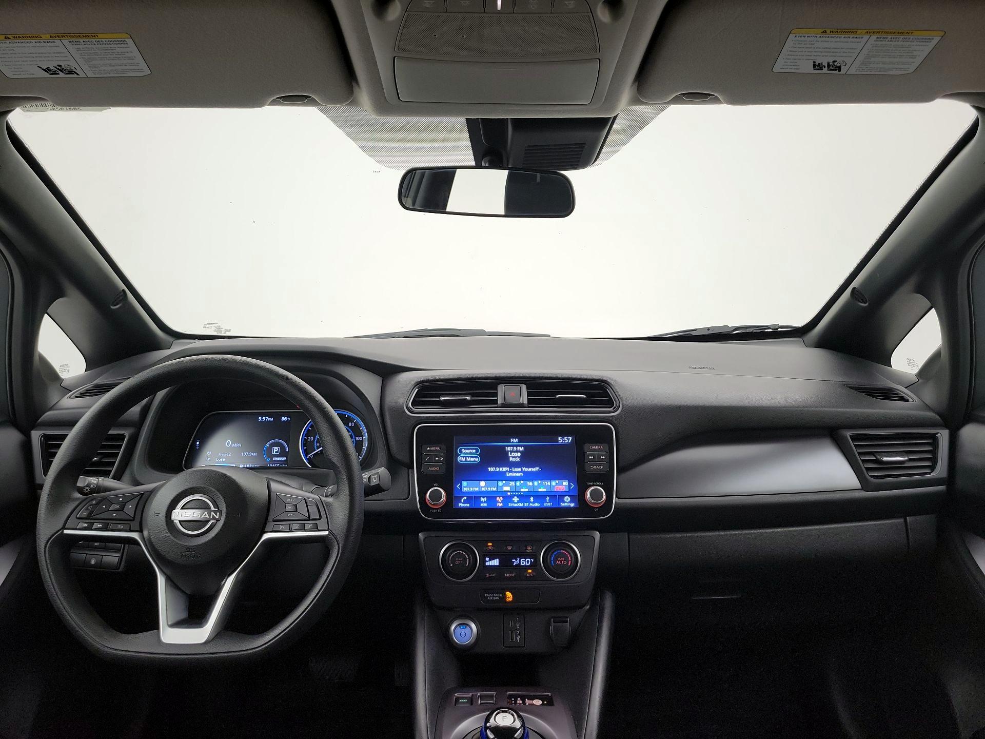 Thumbnail: 2025 Nissan Leaf - 9