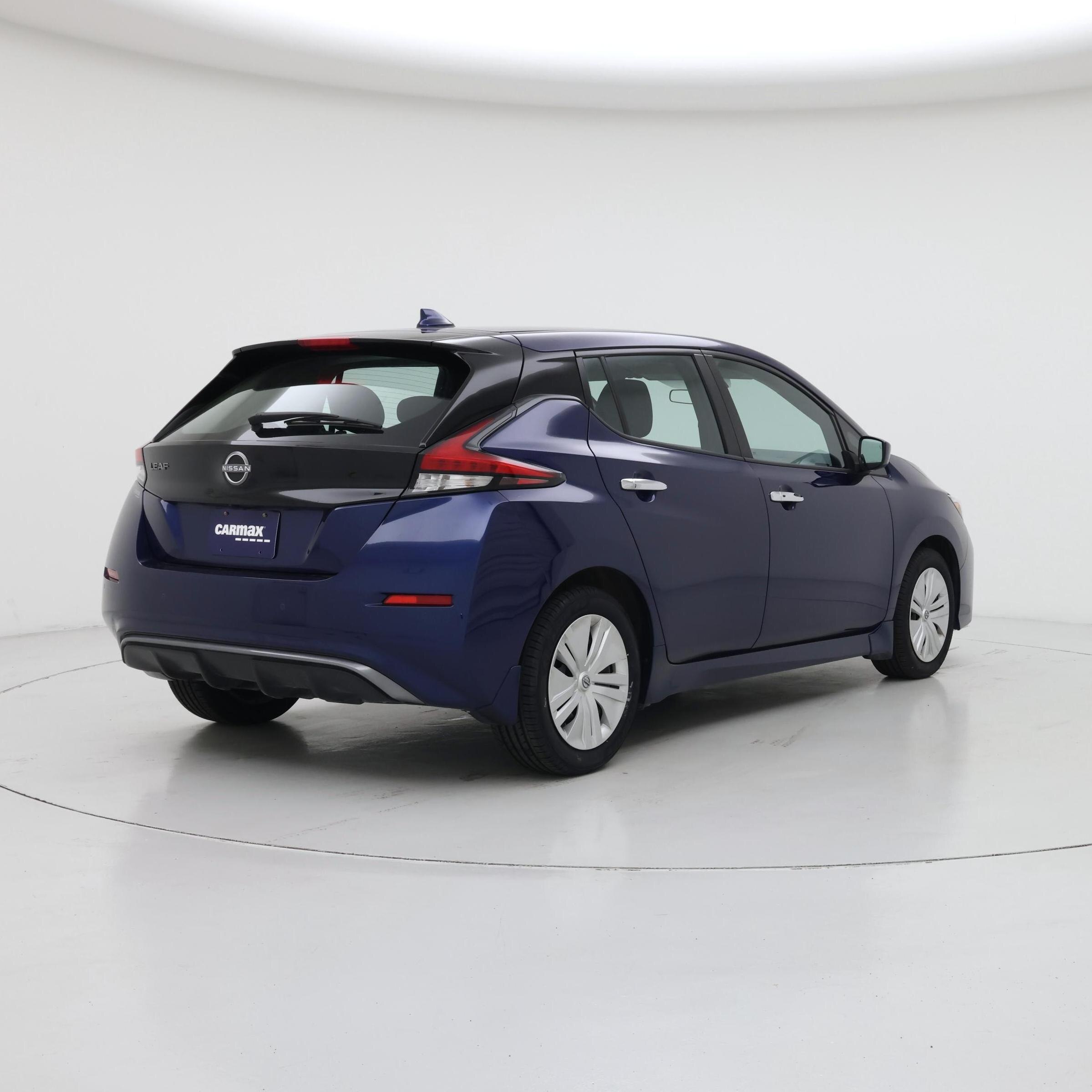 Thumbnail: 2025 Nissan Leaf - 8