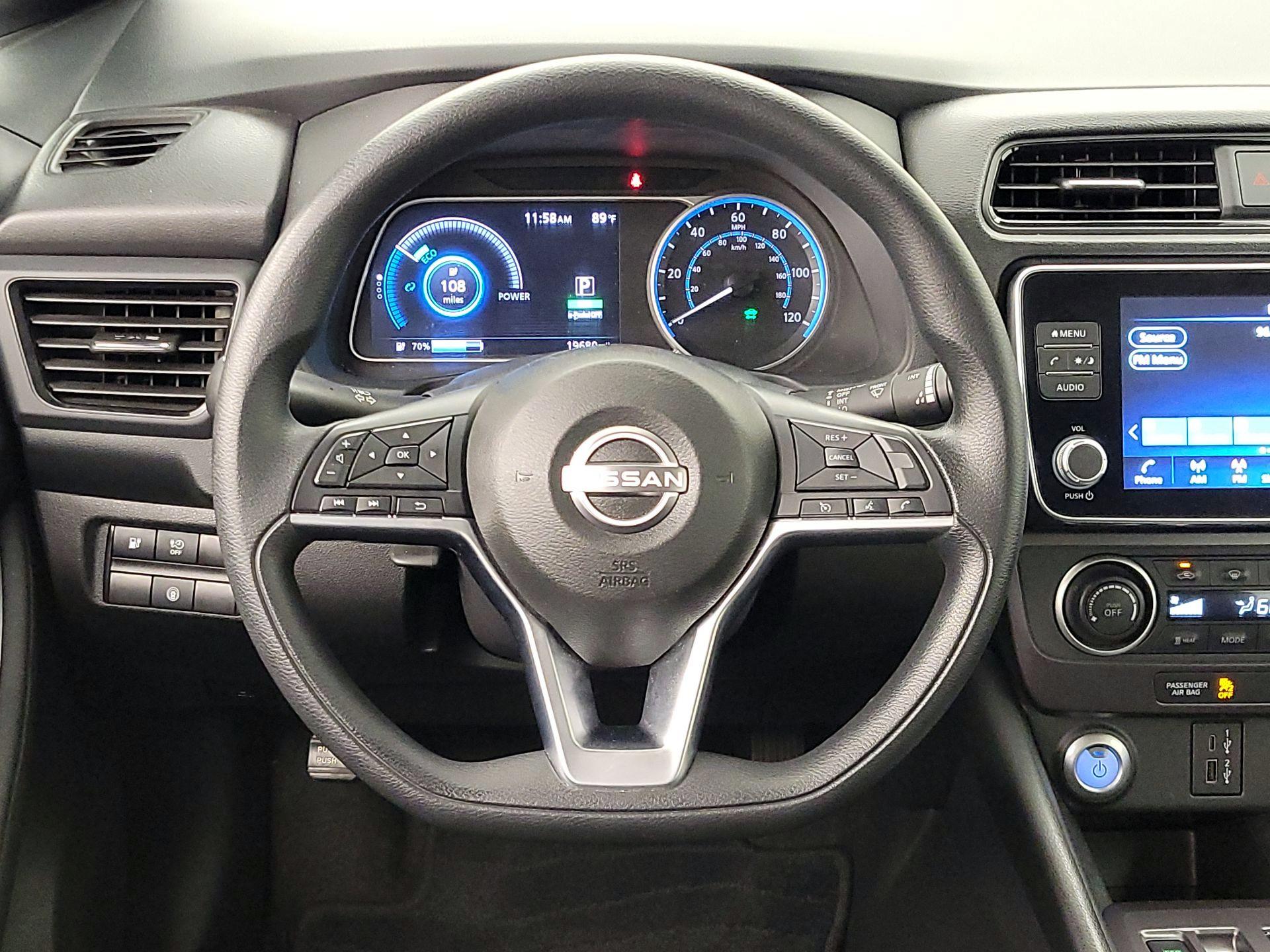 Thumbnail: 2025 Nissan Leaf - 10