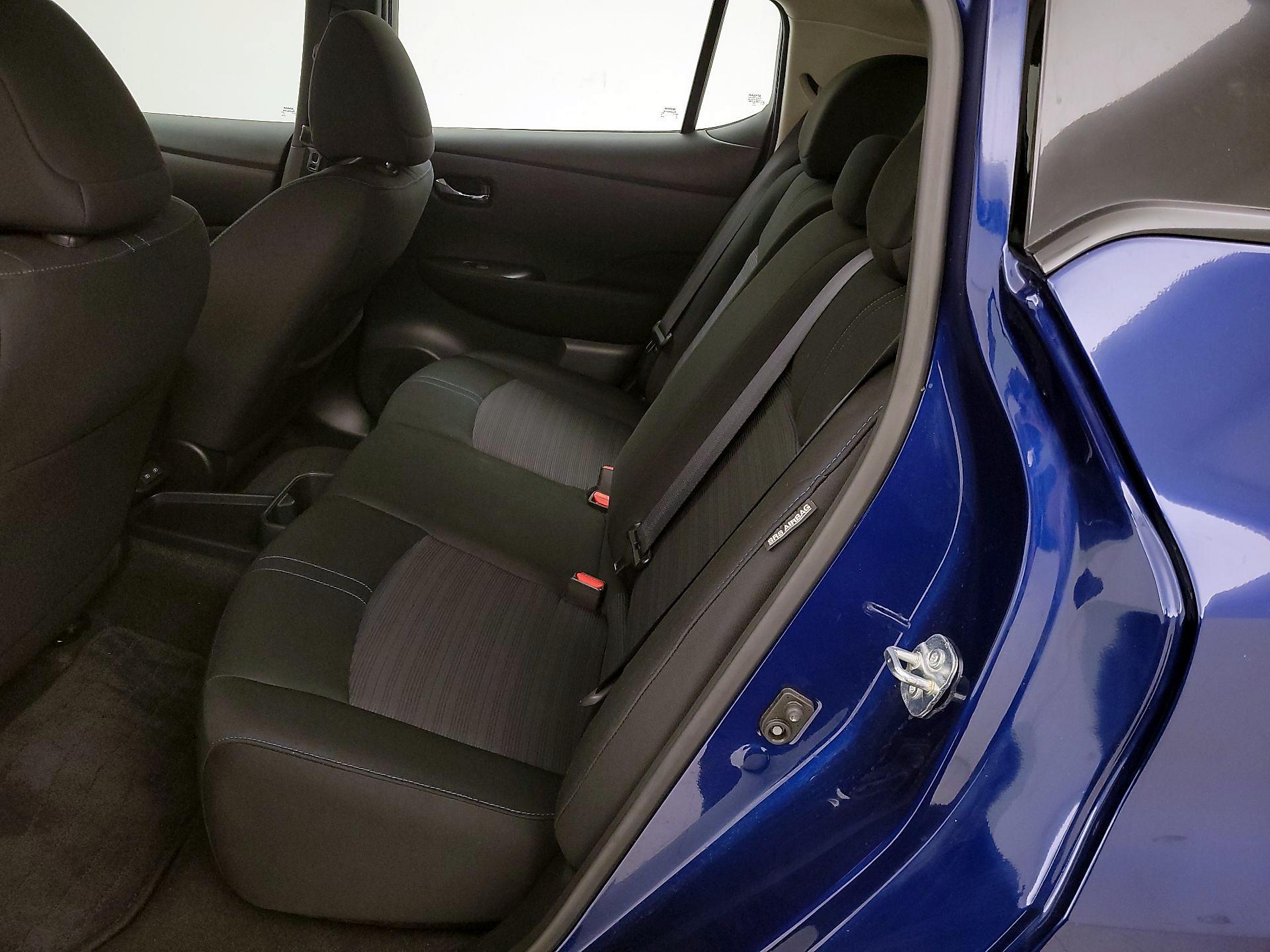 Thumbnail: 2025 Nissan Leaf - 19