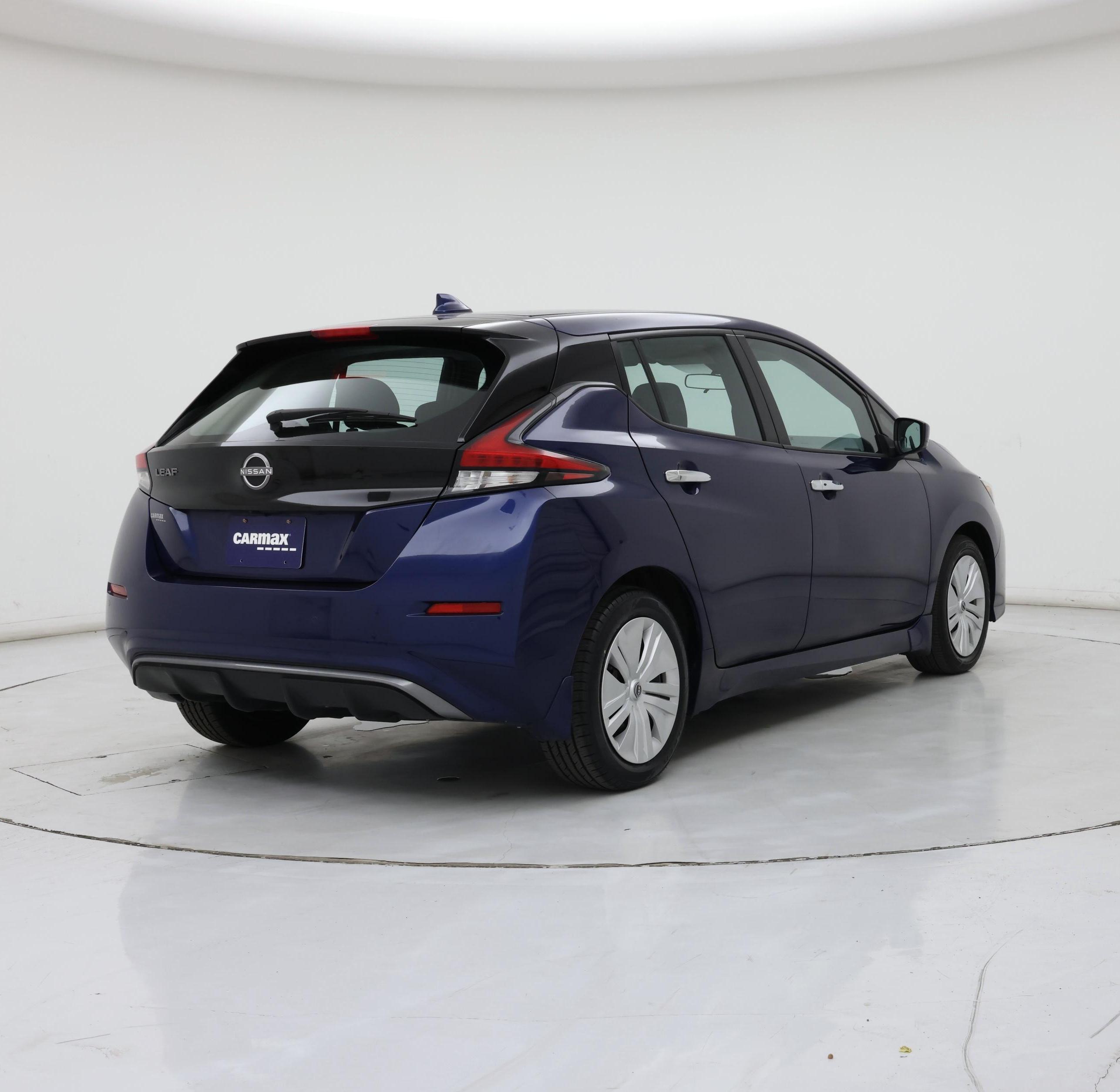 Thumbnail: 2025 Nissan Leaf - 8