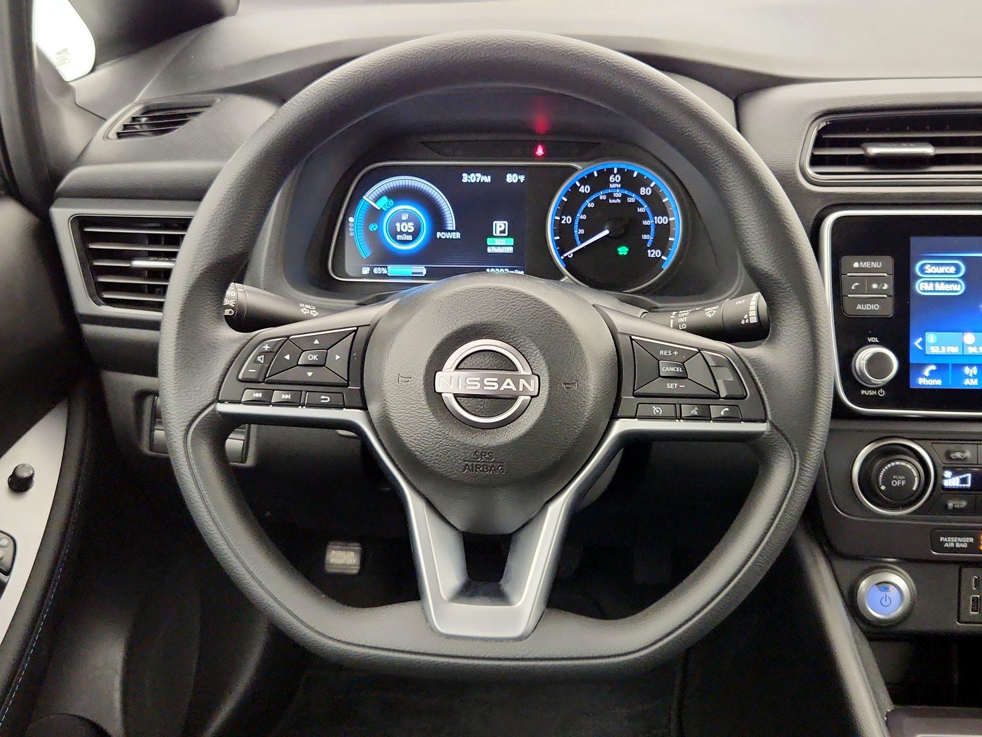 Thumbnail: 2025 Nissan Leaf - 10