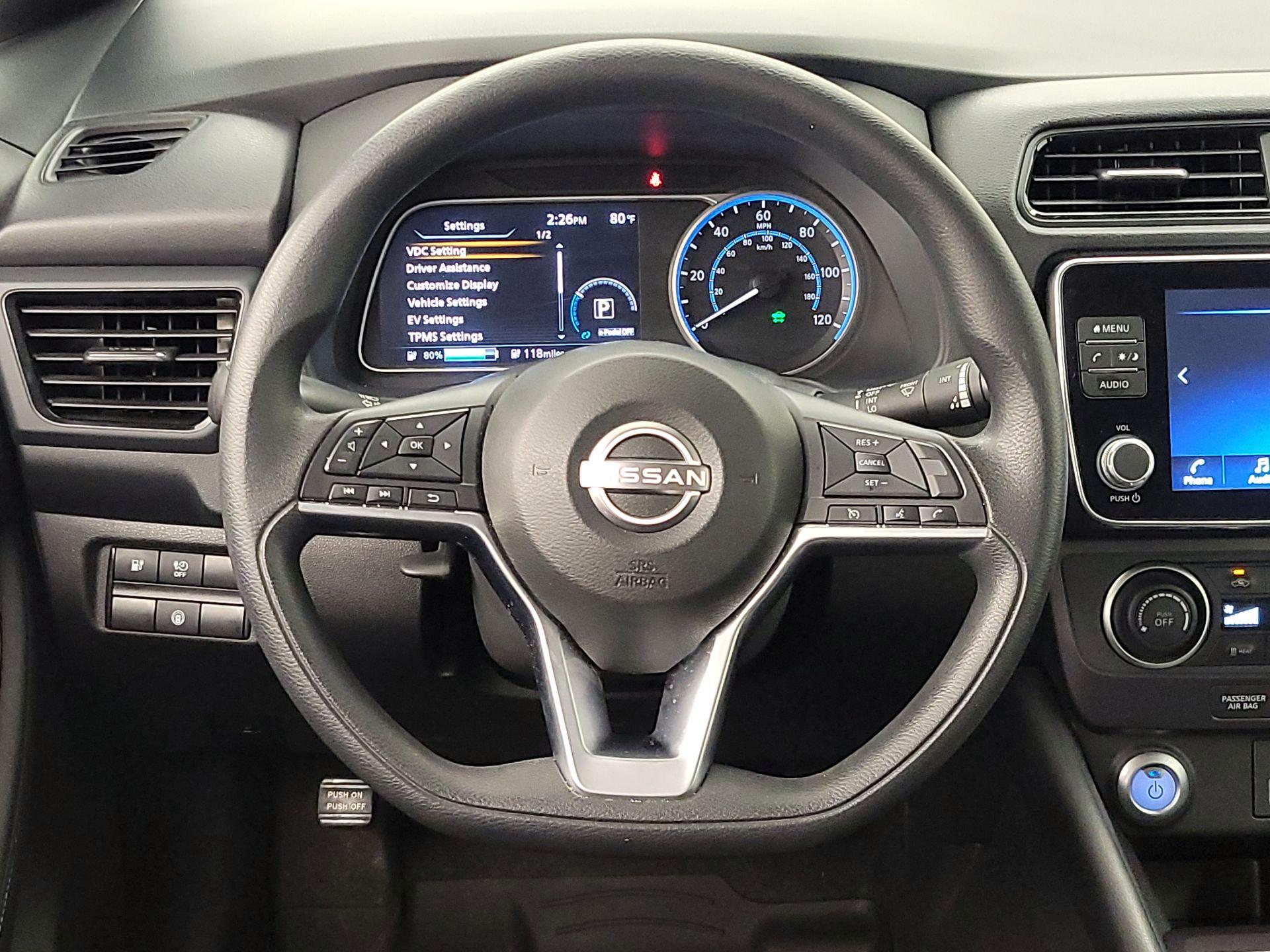Thumbnail: 2025 Nissan Leaf - 10