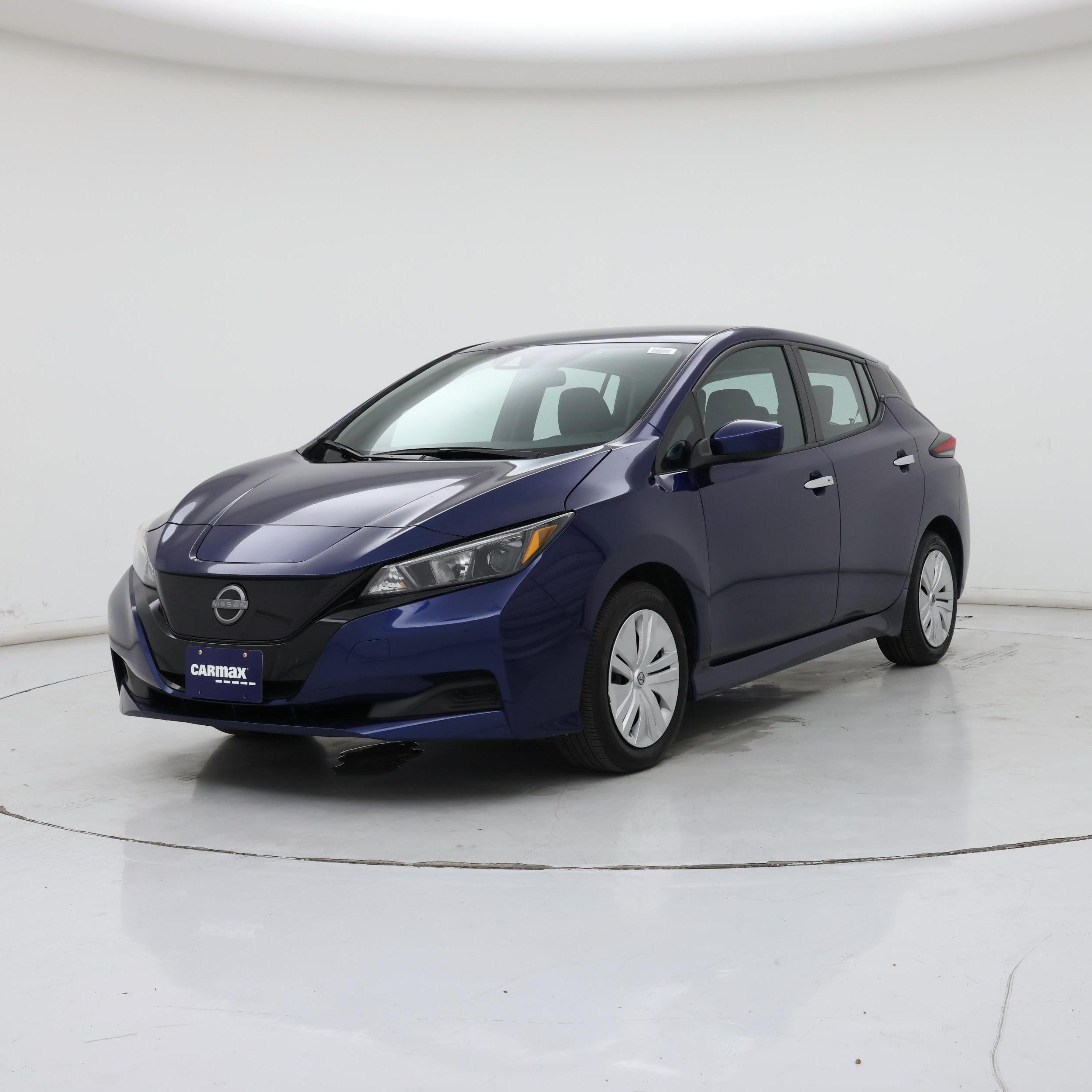 Thumbnail: 2025 Nissan Leaf - 4