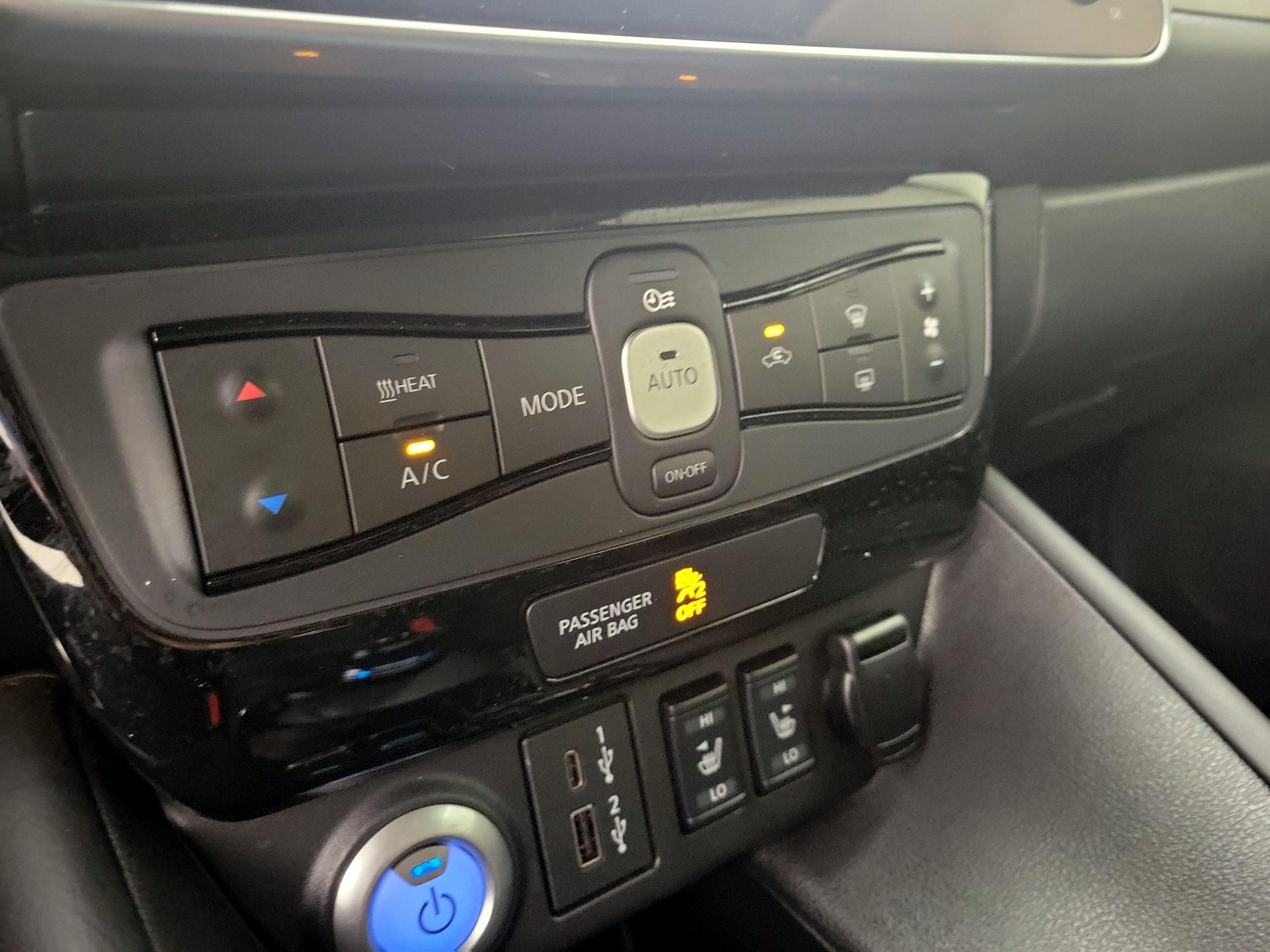 Thumbnail: 2024 Nissan Leaf - 16