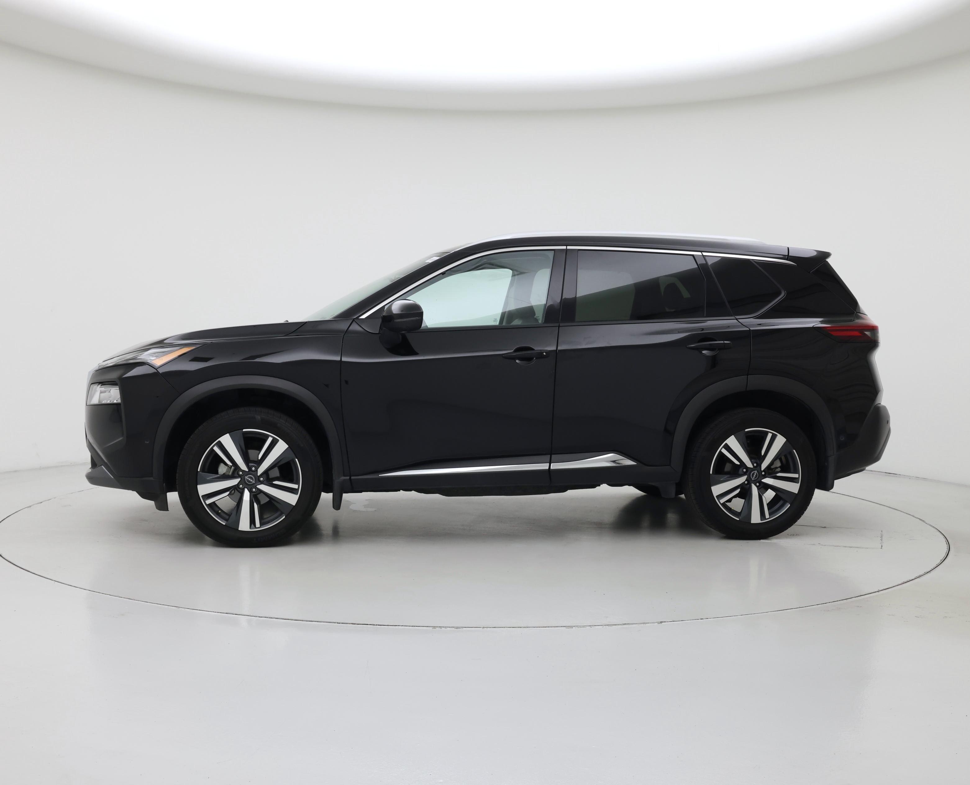 Thumbnail: 2023 Nissan Rogue - 3