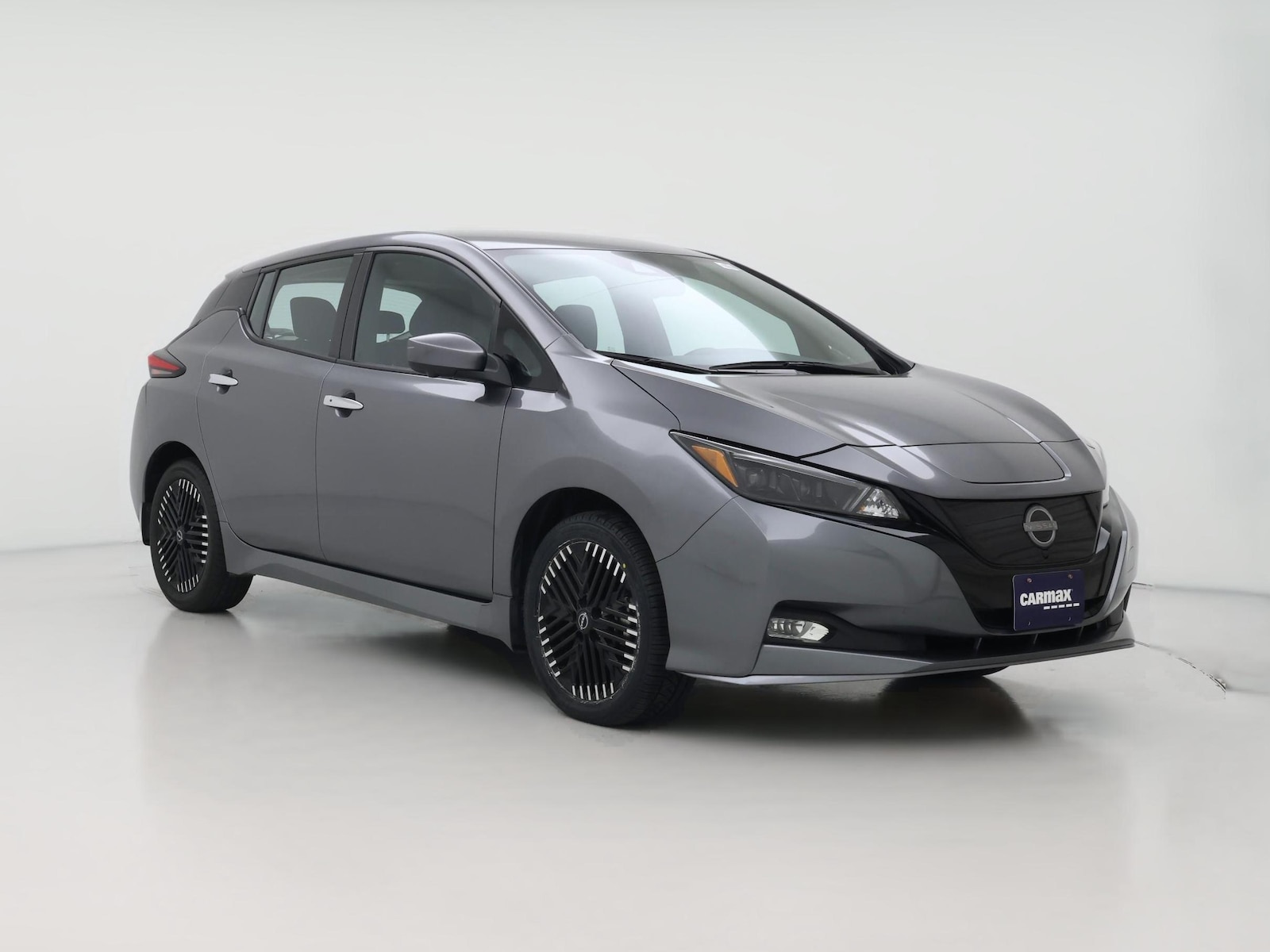 2024 Nissan LEAF