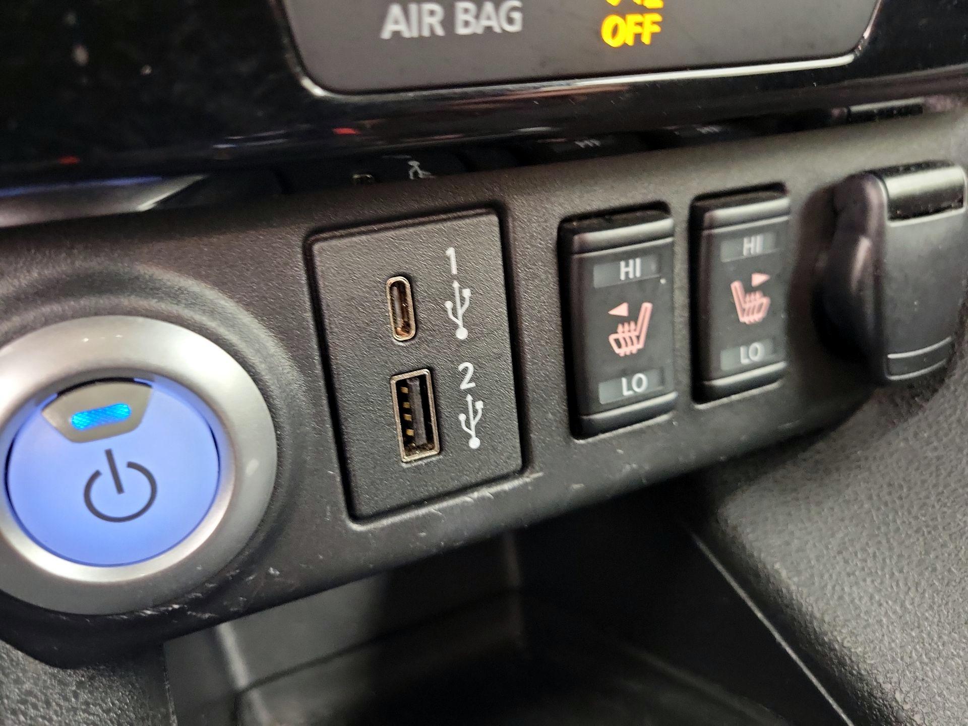 Thumbnail: 2024 Nissan Leaf - 18