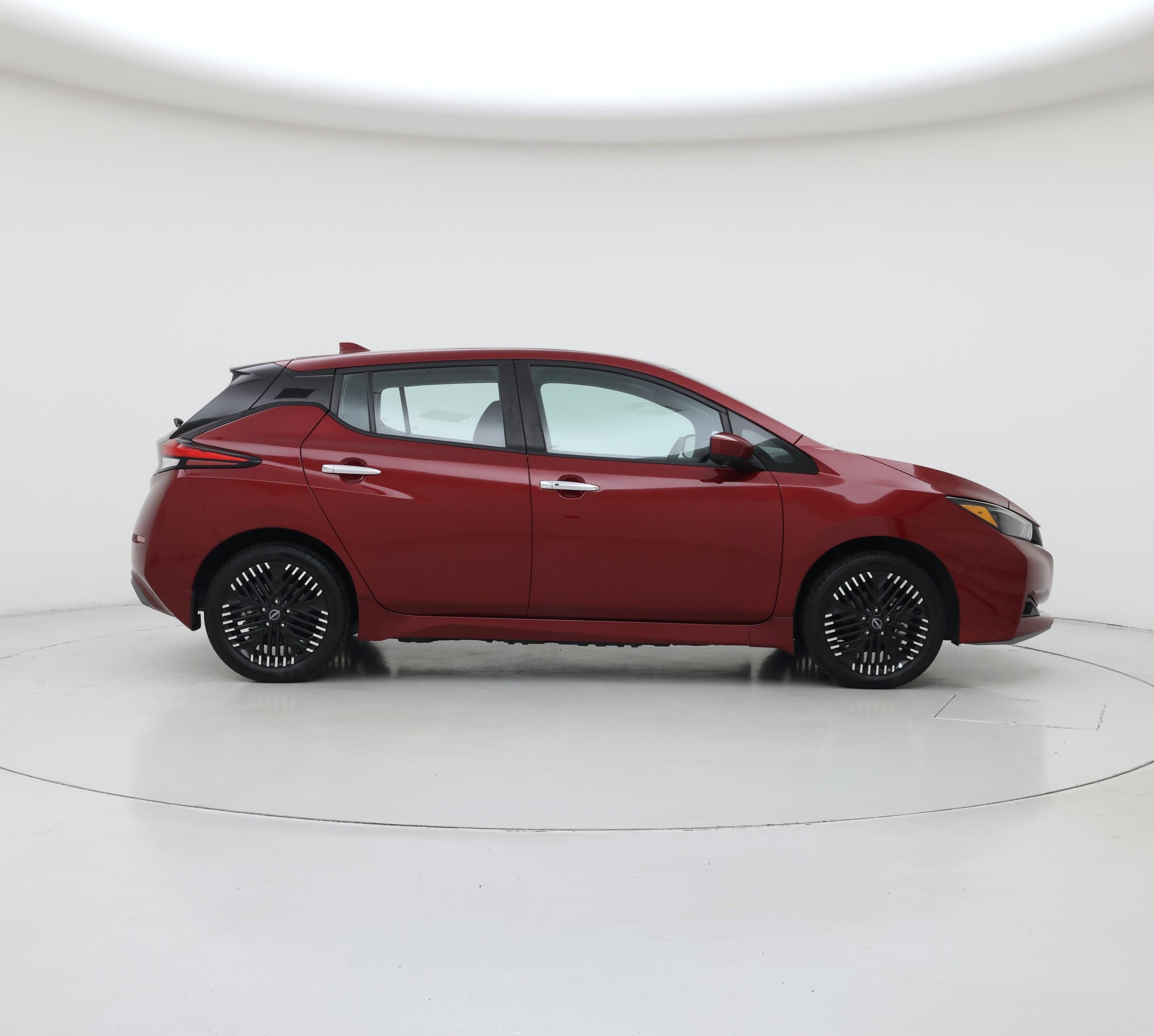 Thumbnail: 2025 Nissan Leaf - 7