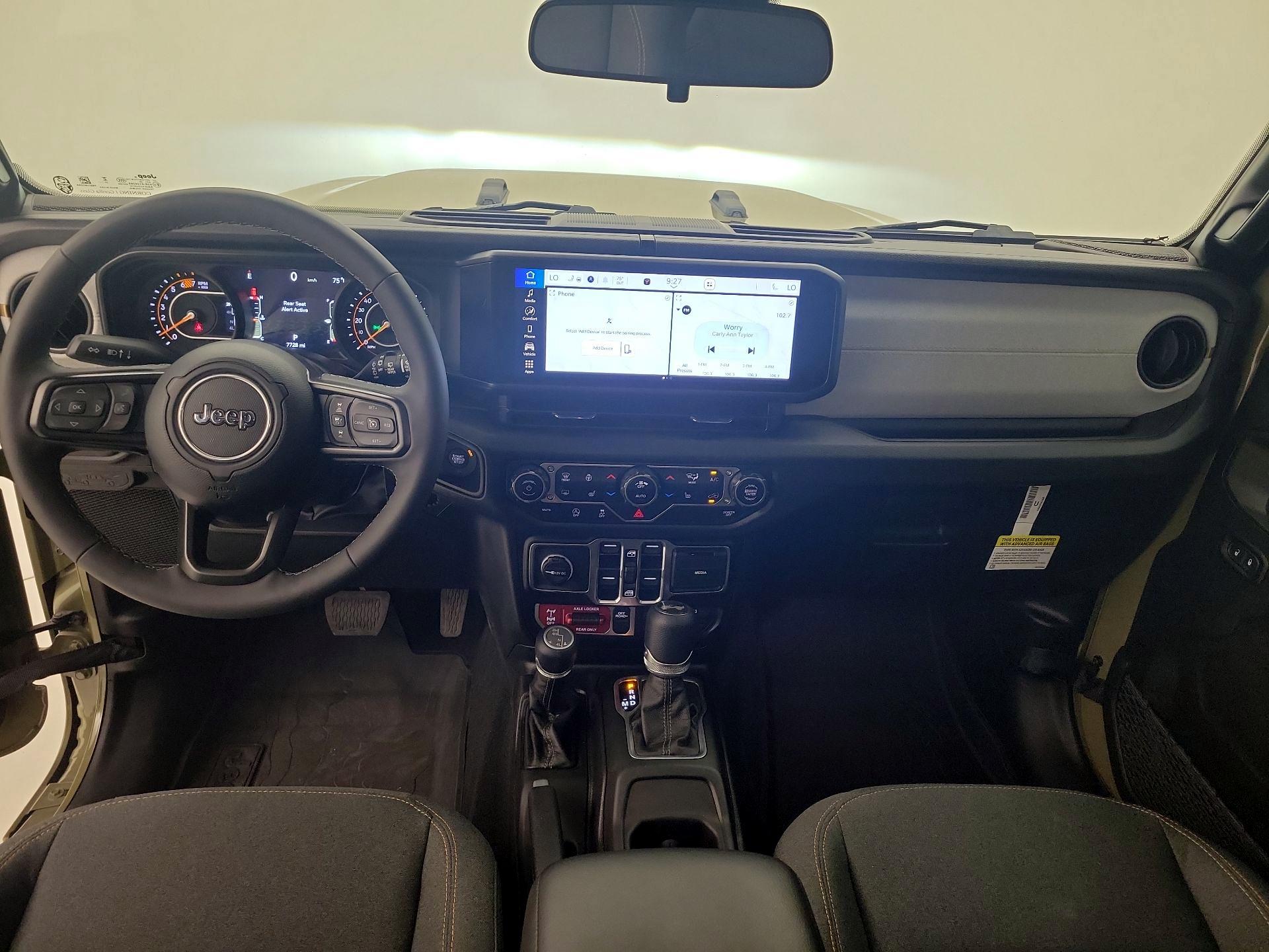 Thumbnail: 2025 Jeep Wrangler - 9
