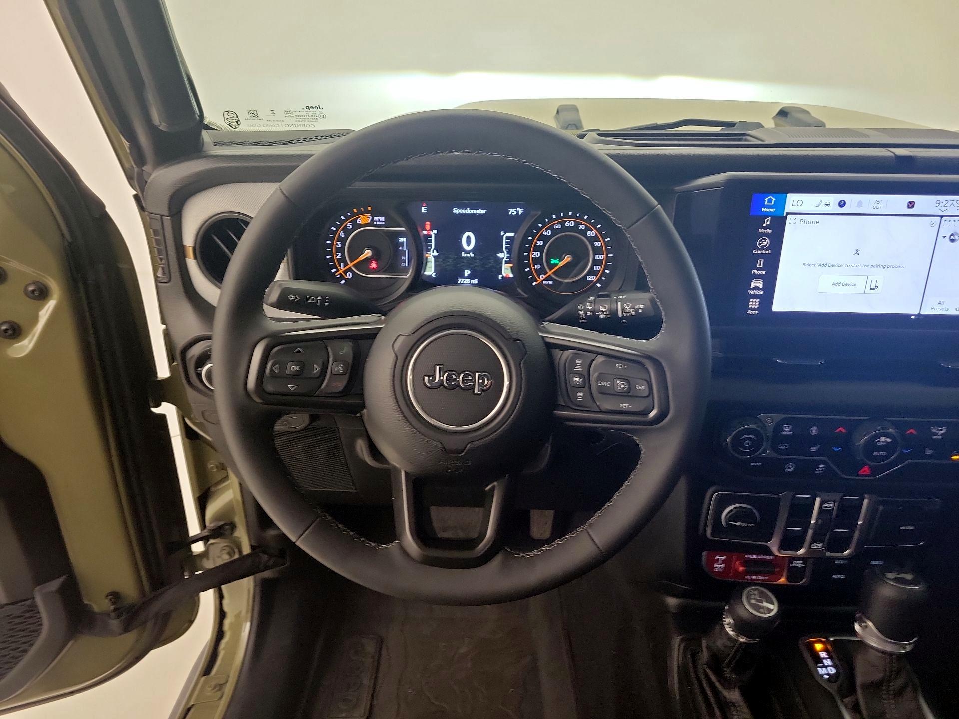 Thumbnail: 2025 Jeep Wrangler - 10