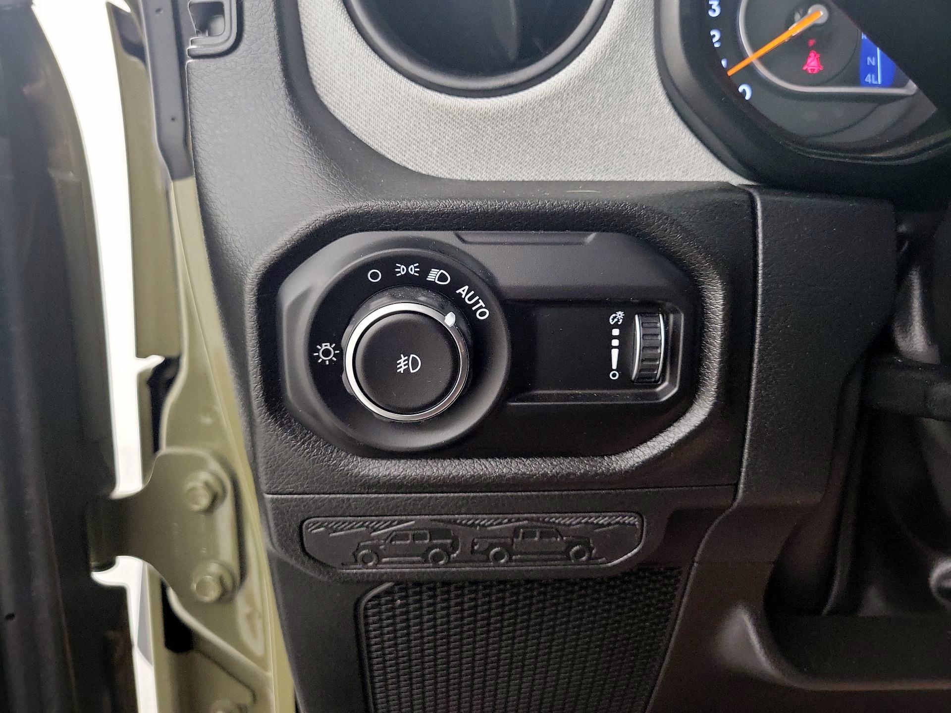 Thumbnail: 2025 Jeep Wrangler - 13