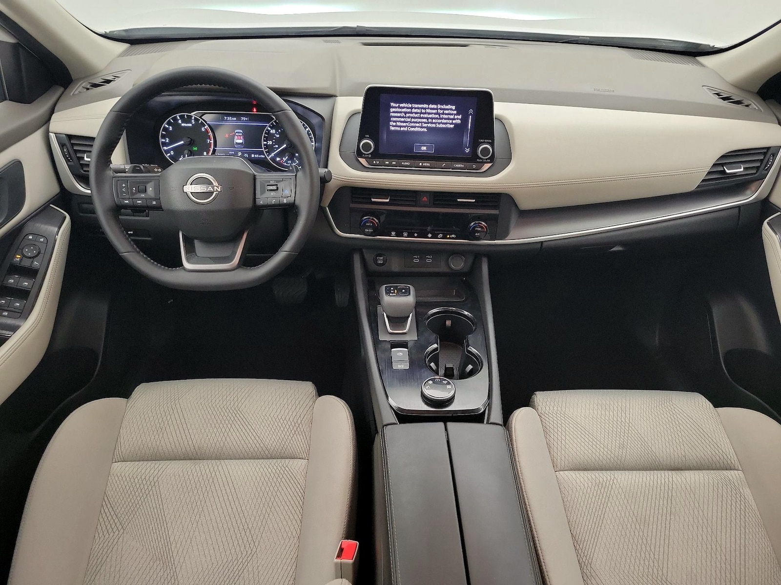 2025 Nissan Rogue SV - Photo 10