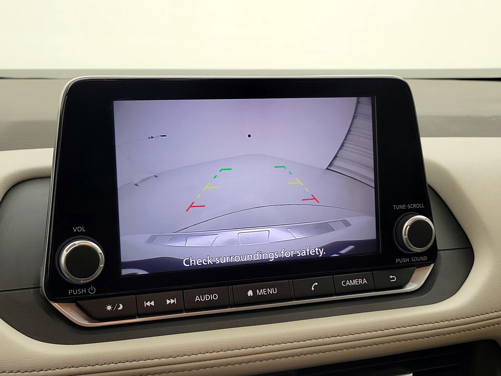 2025 Nissan Rogue SV - Photo 15
