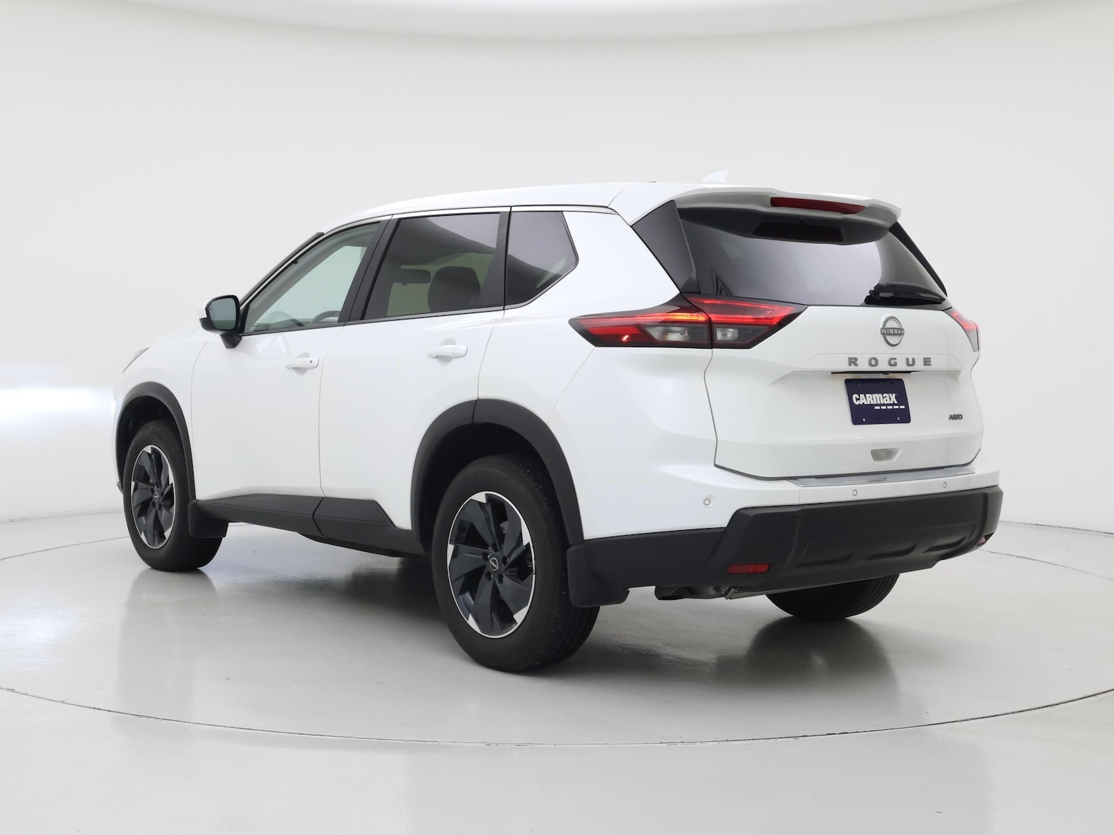 2025 Nissan Rogue SV - Photo 3
