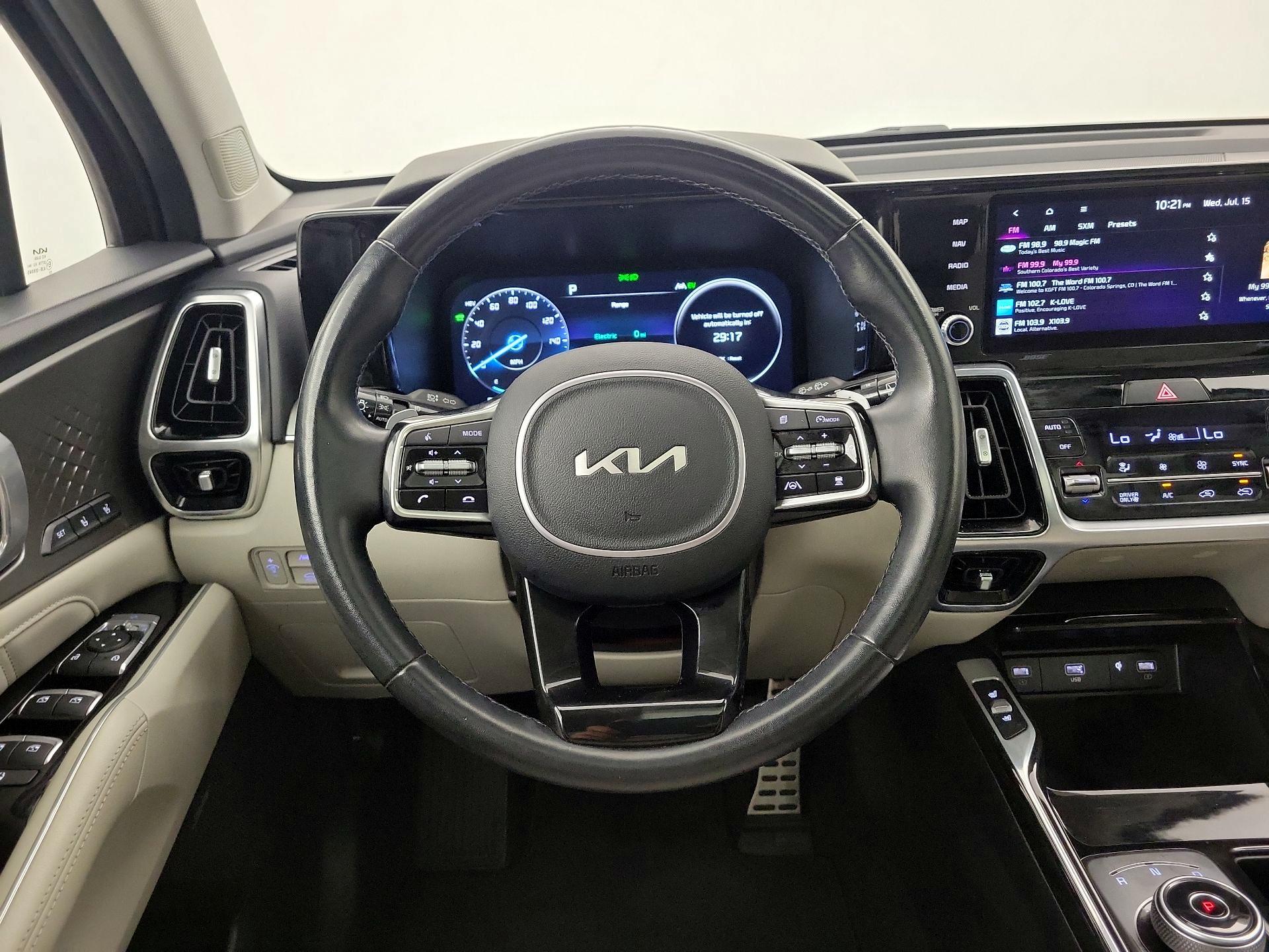Thumbnail: 2023 Kia Sorento - 10