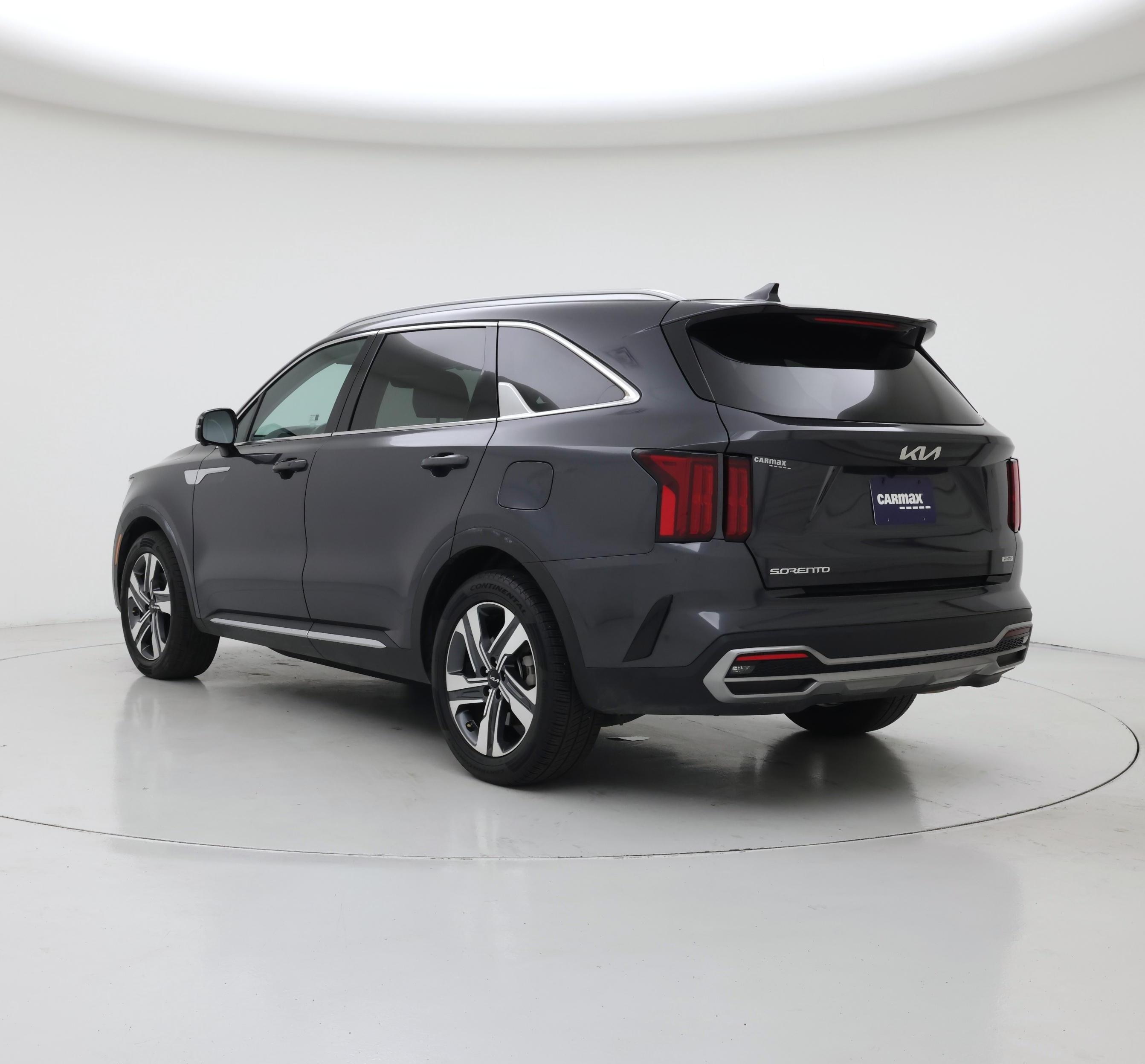 Thumbnail: 2023 Kia Sorento - 2