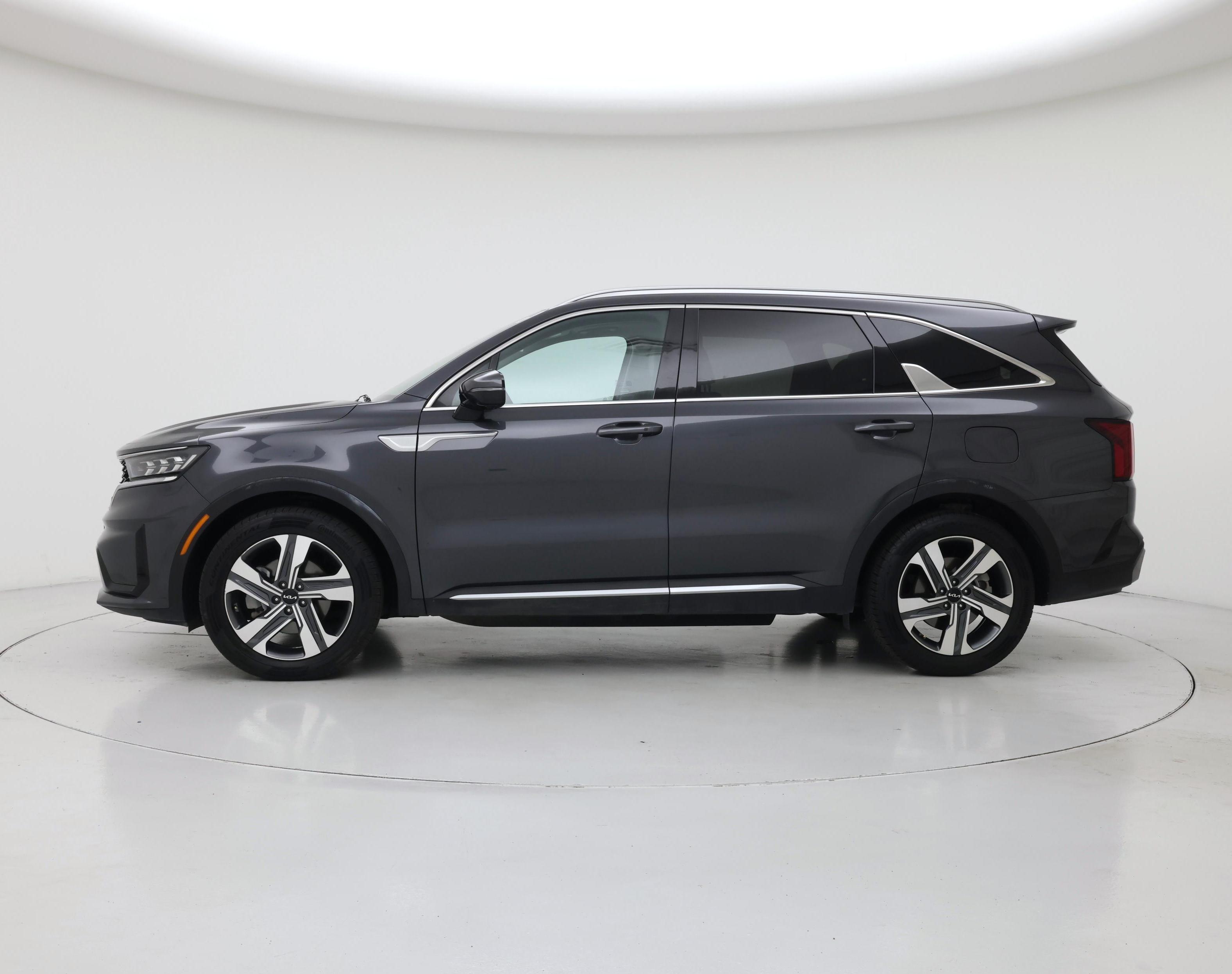 Thumbnail: 2023 Kia Sorento - 3