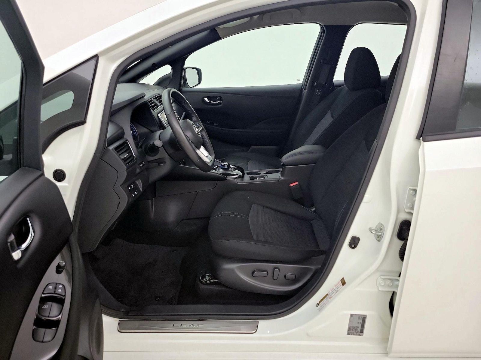 2024 Nissan LEAF SV PLUS - Photo 12
