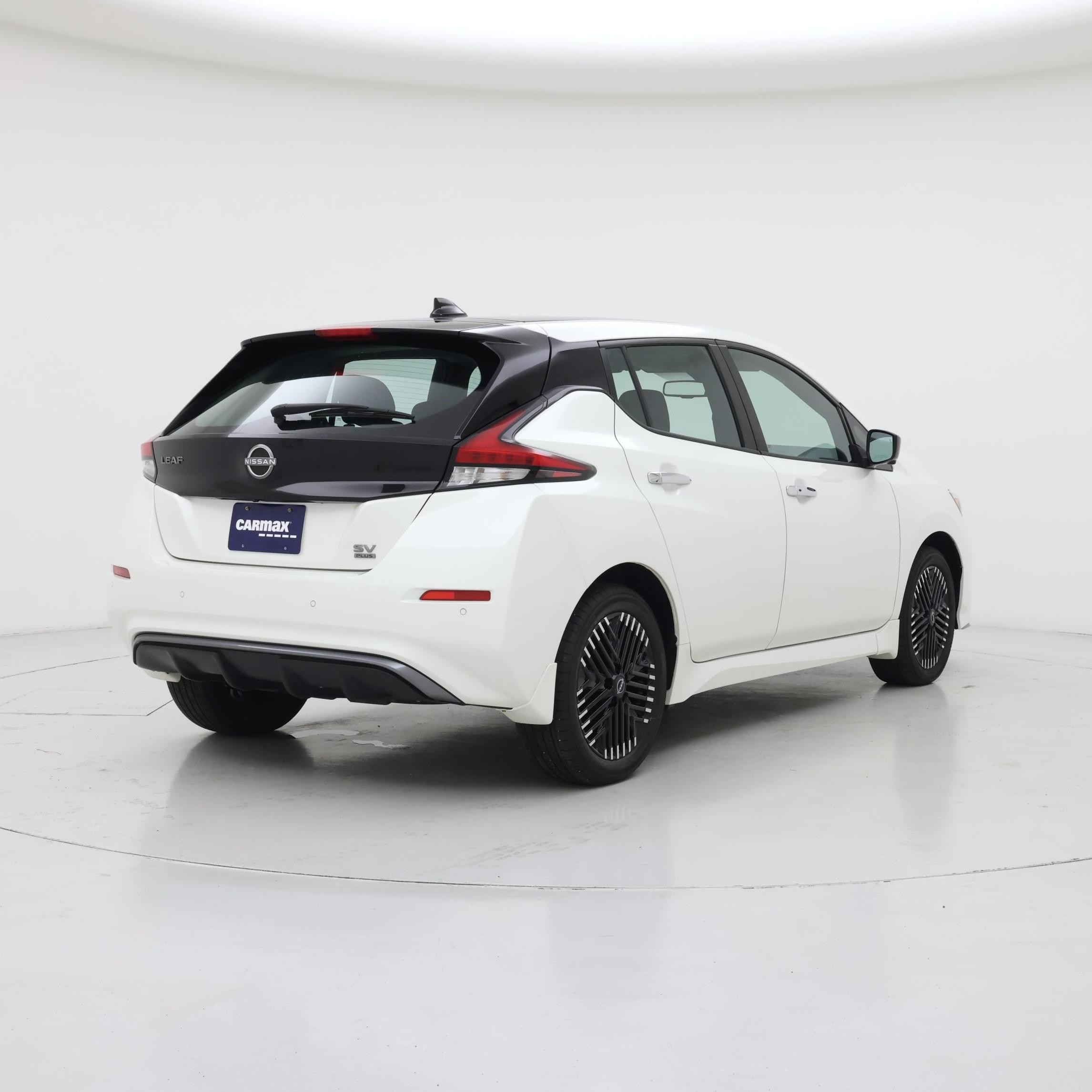Thumbnail: 2024 Nissan Leaf - 8
