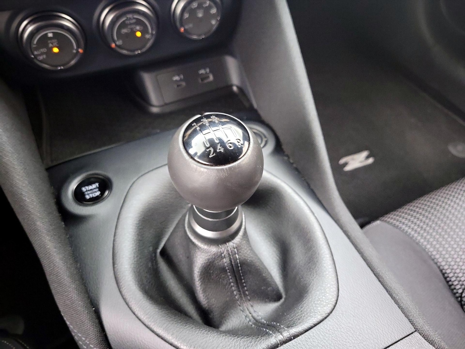 2025 Nissan Z Sport - Photo 18