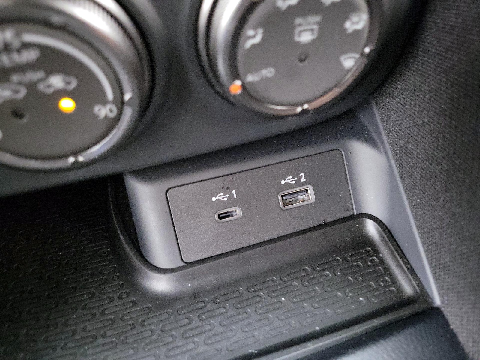 2025 Nissan Z Sport - Photo 19