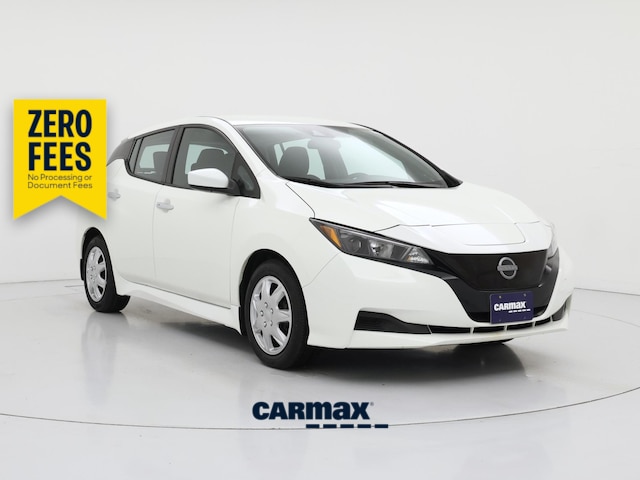 White 2025 Nissan LEAF Hatchback Front-Wheel Drive Automatic