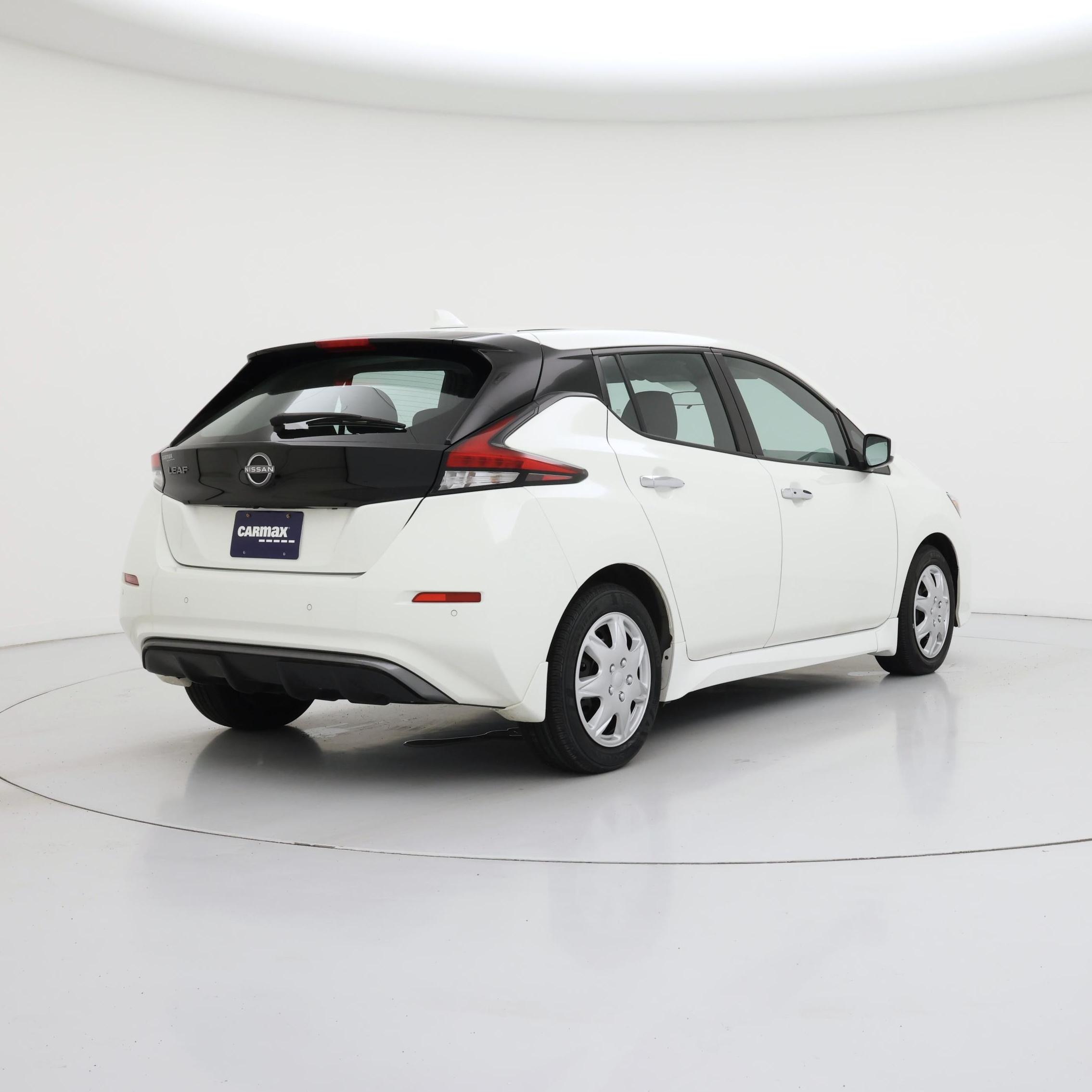 Thumbnail: 2025 Nissan Leaf - 8