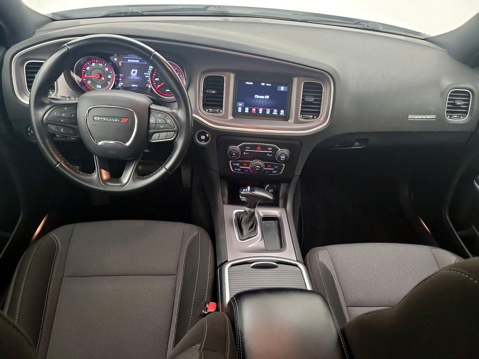 2022 Dodge Charger SXT - Photo 10
