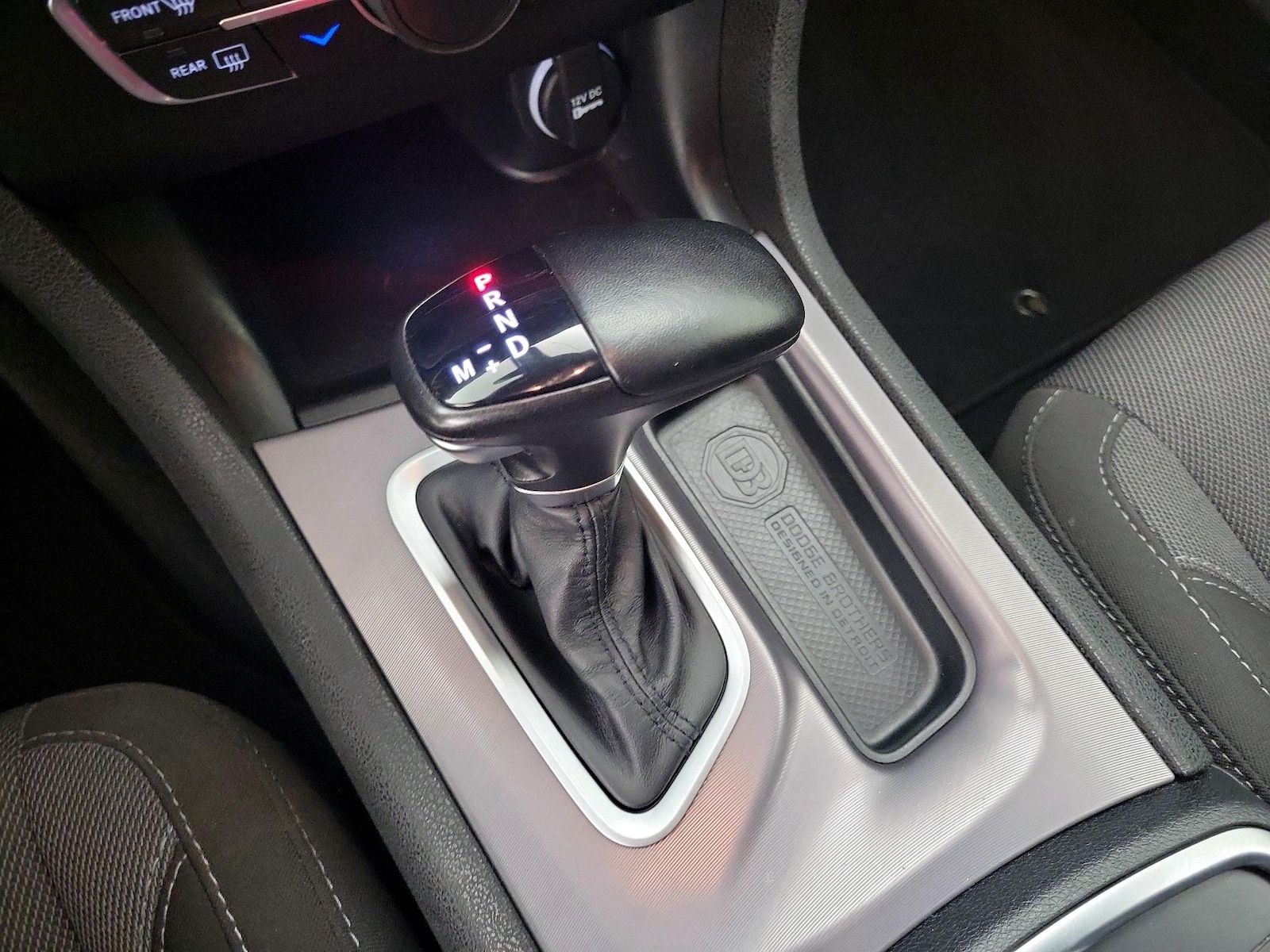 2022 Dodge Charger SXT - Photo 18