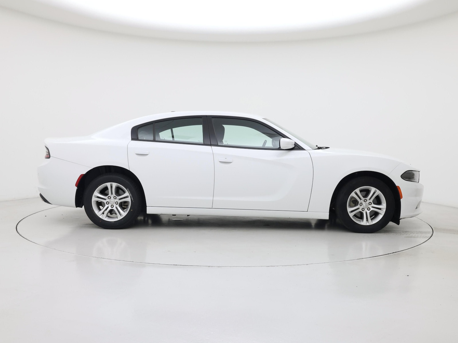 2022 Dodge Charger SXT - Photo 8