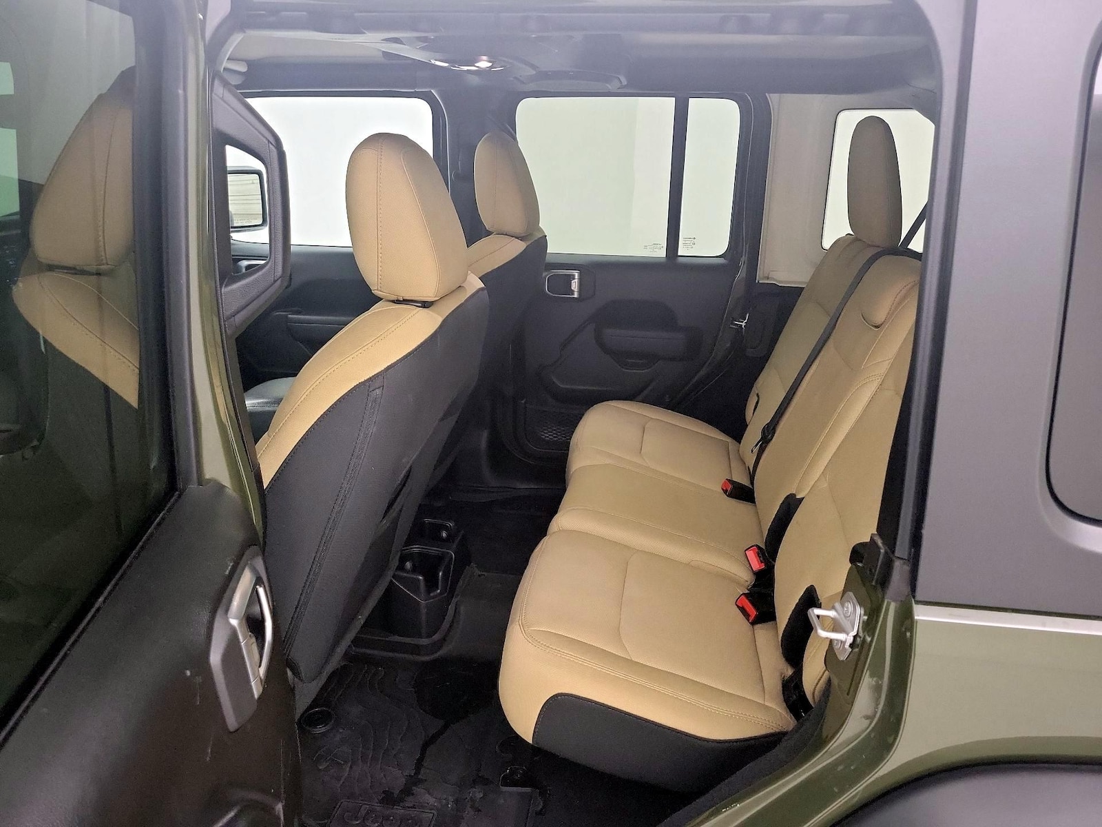 2022 Jeep Wrangler Unlimited Willys - Photo 20
