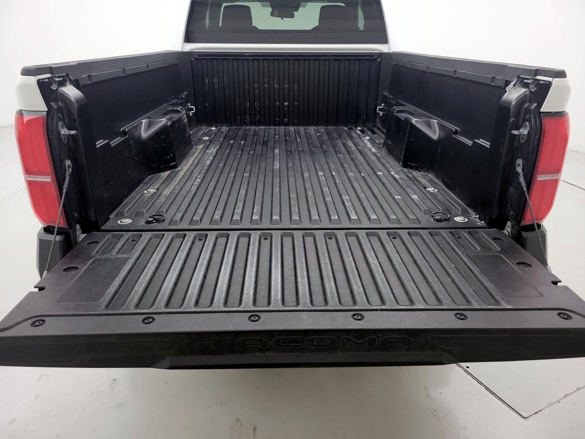 Thumbnail: 2024 Toyota Tacoma - 20