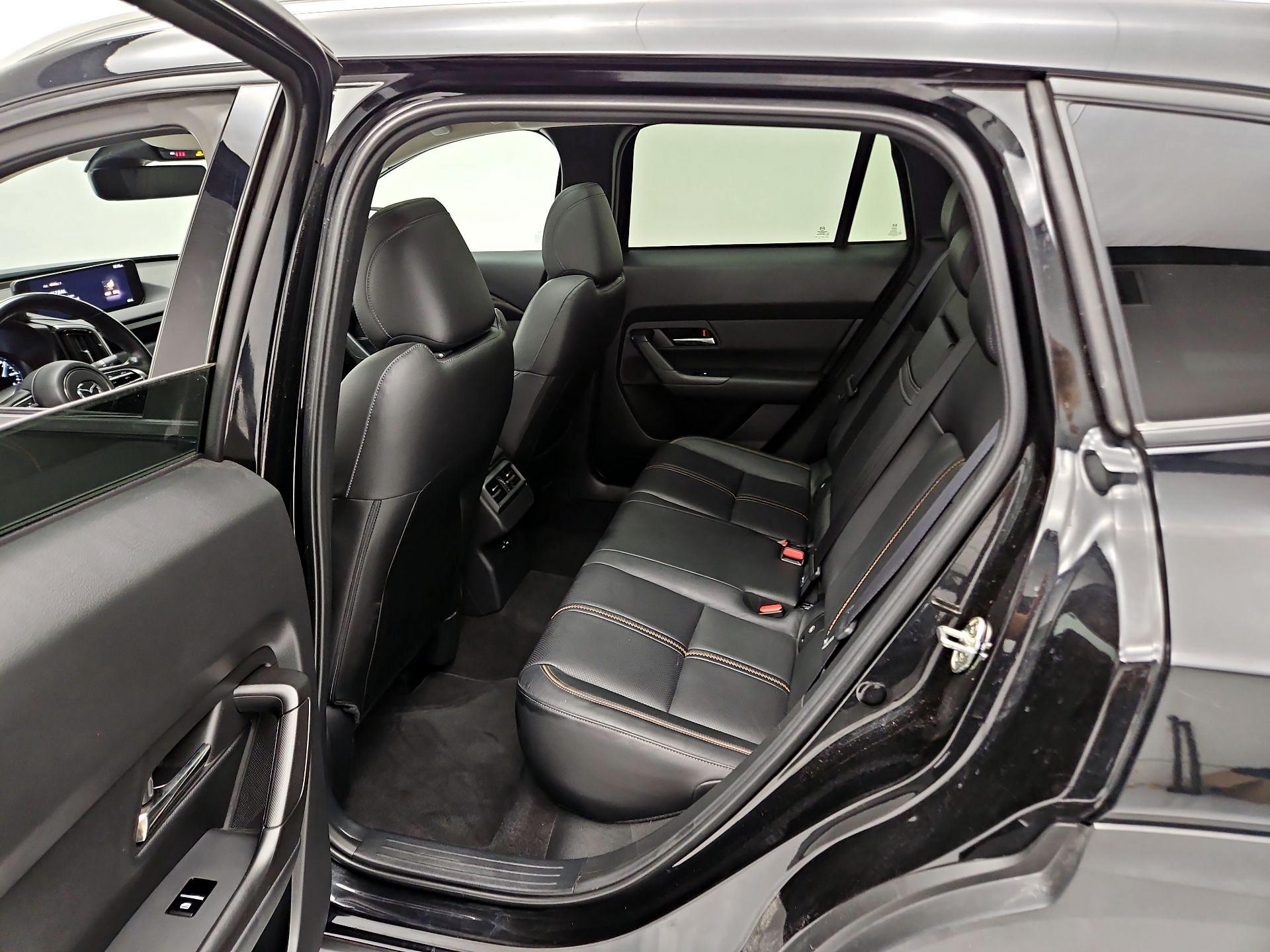 Thumbnail: 2023 Mazda CX-50 - 20