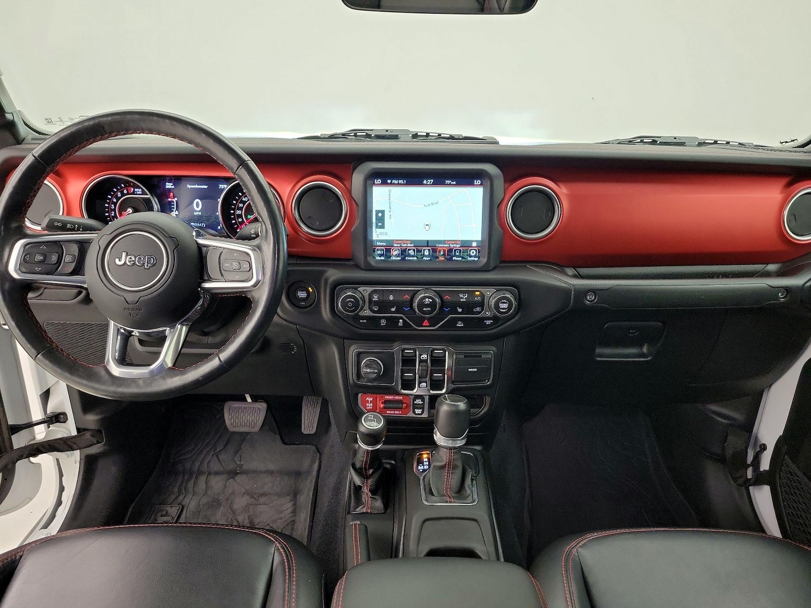 Apple CarPlay® & Android Auto™