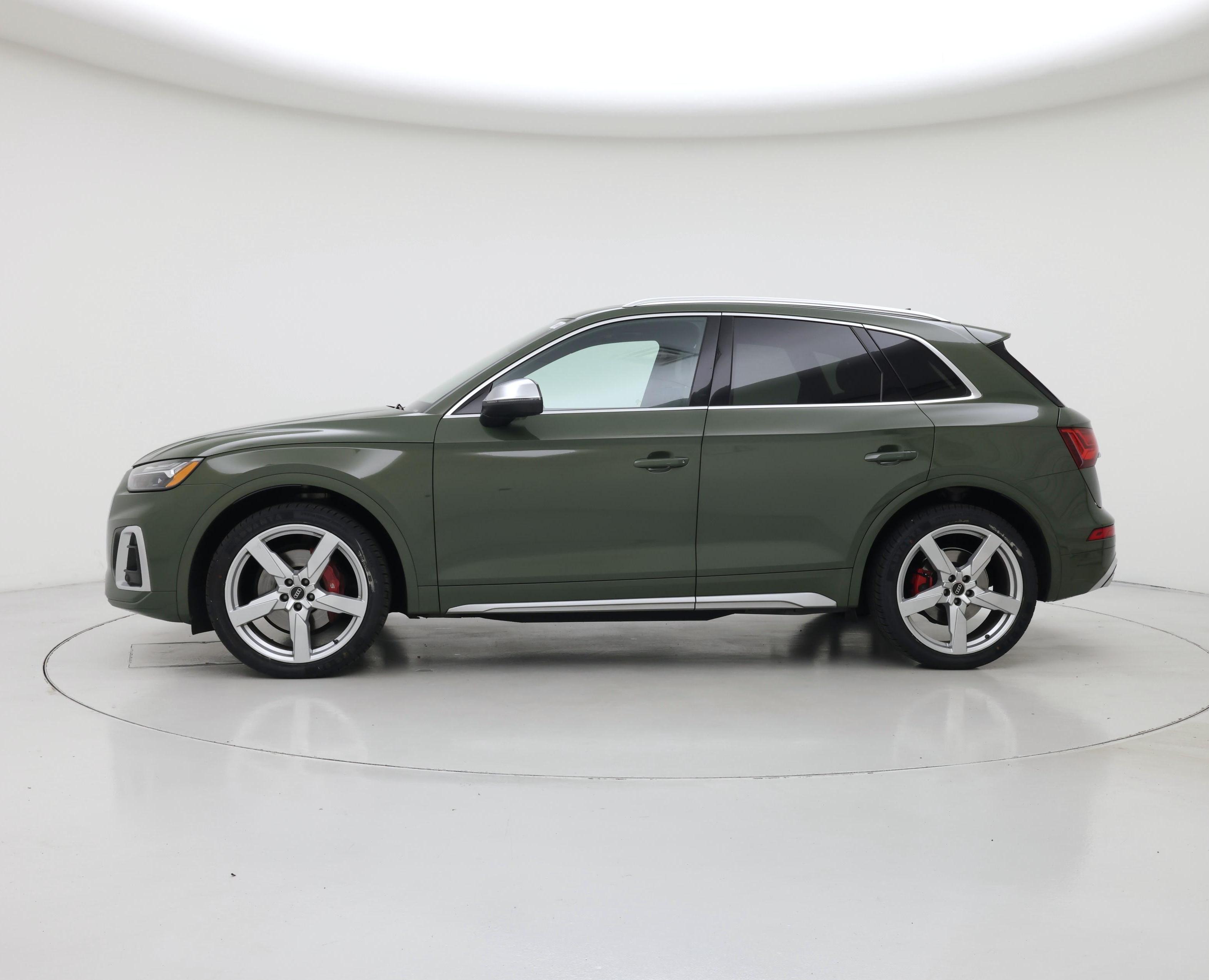 Thumbnail: 2023 Audi SQ5 - 3