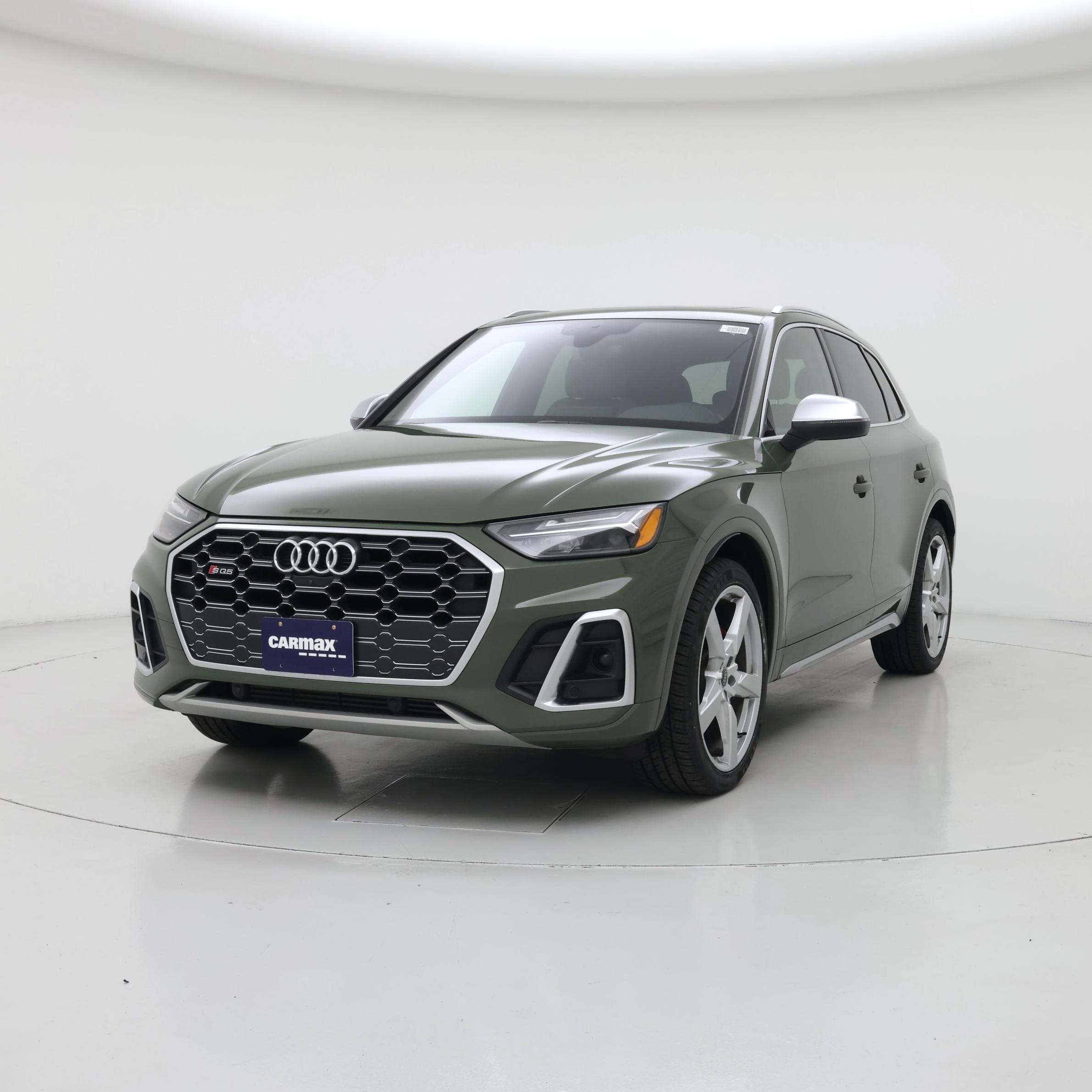 Thumbnail: 2023 Audi SQ5 - 4