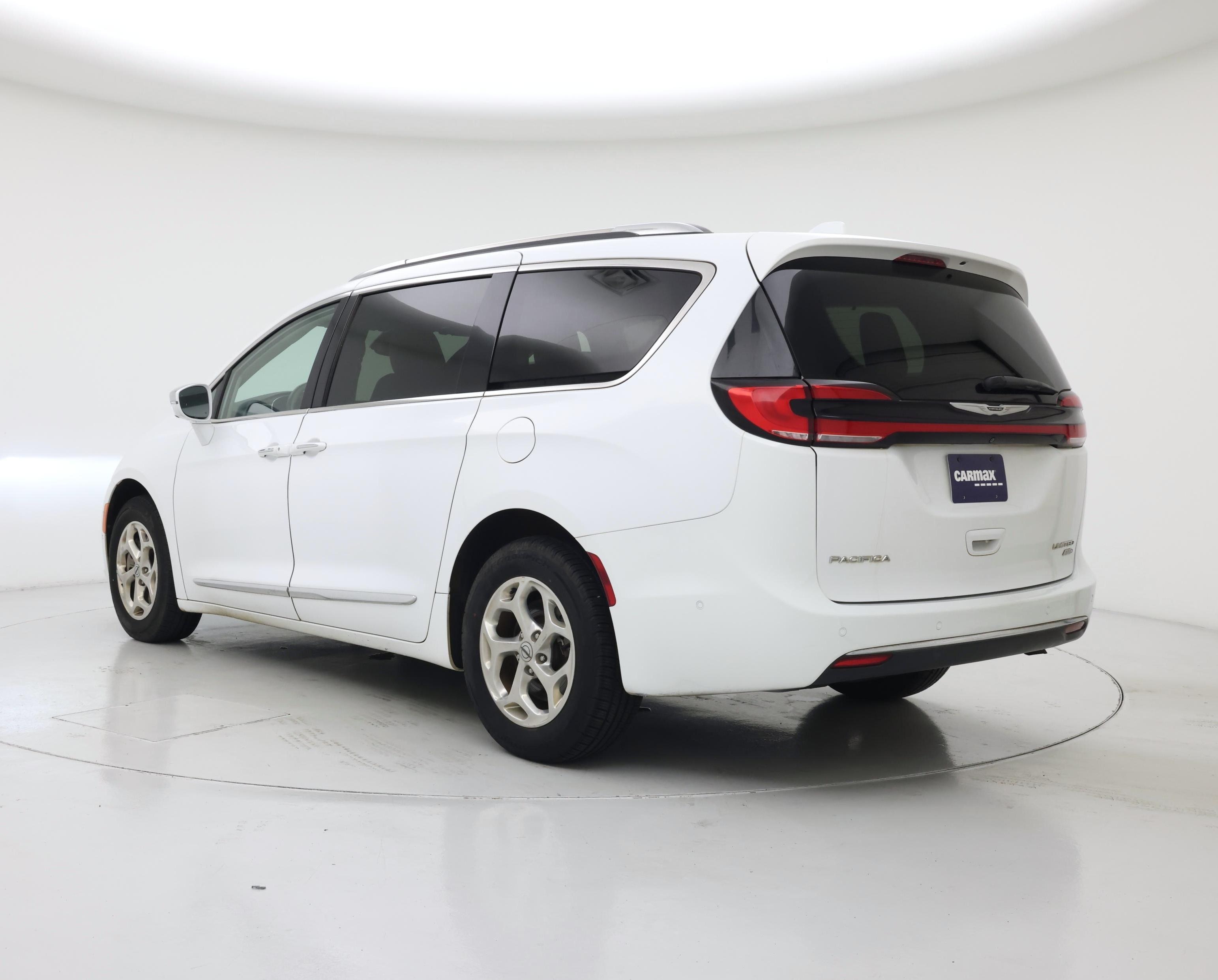 Thumbnail: 2021 Chrysler Pacifica - 2