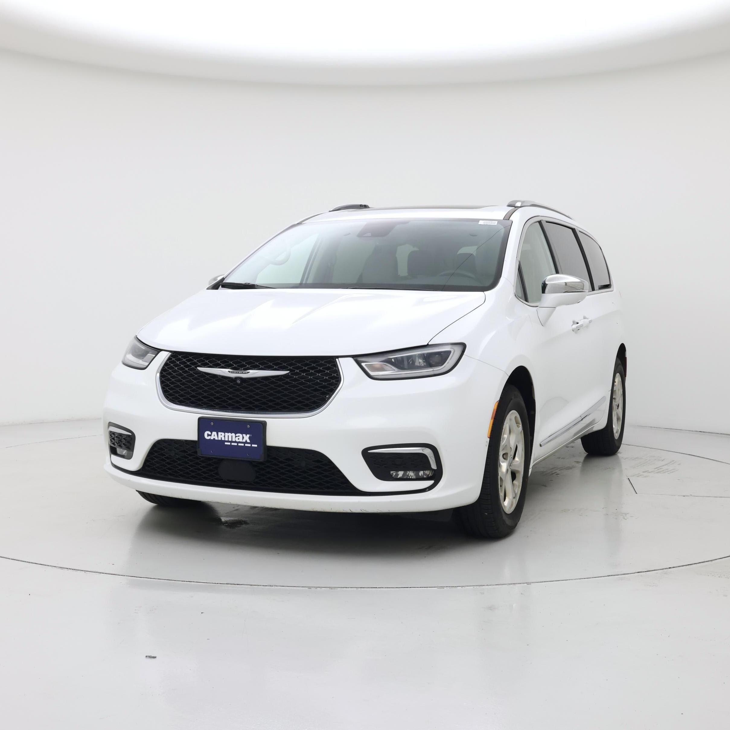 Thumbnail: 2021 Chrysler Pacifica - 4