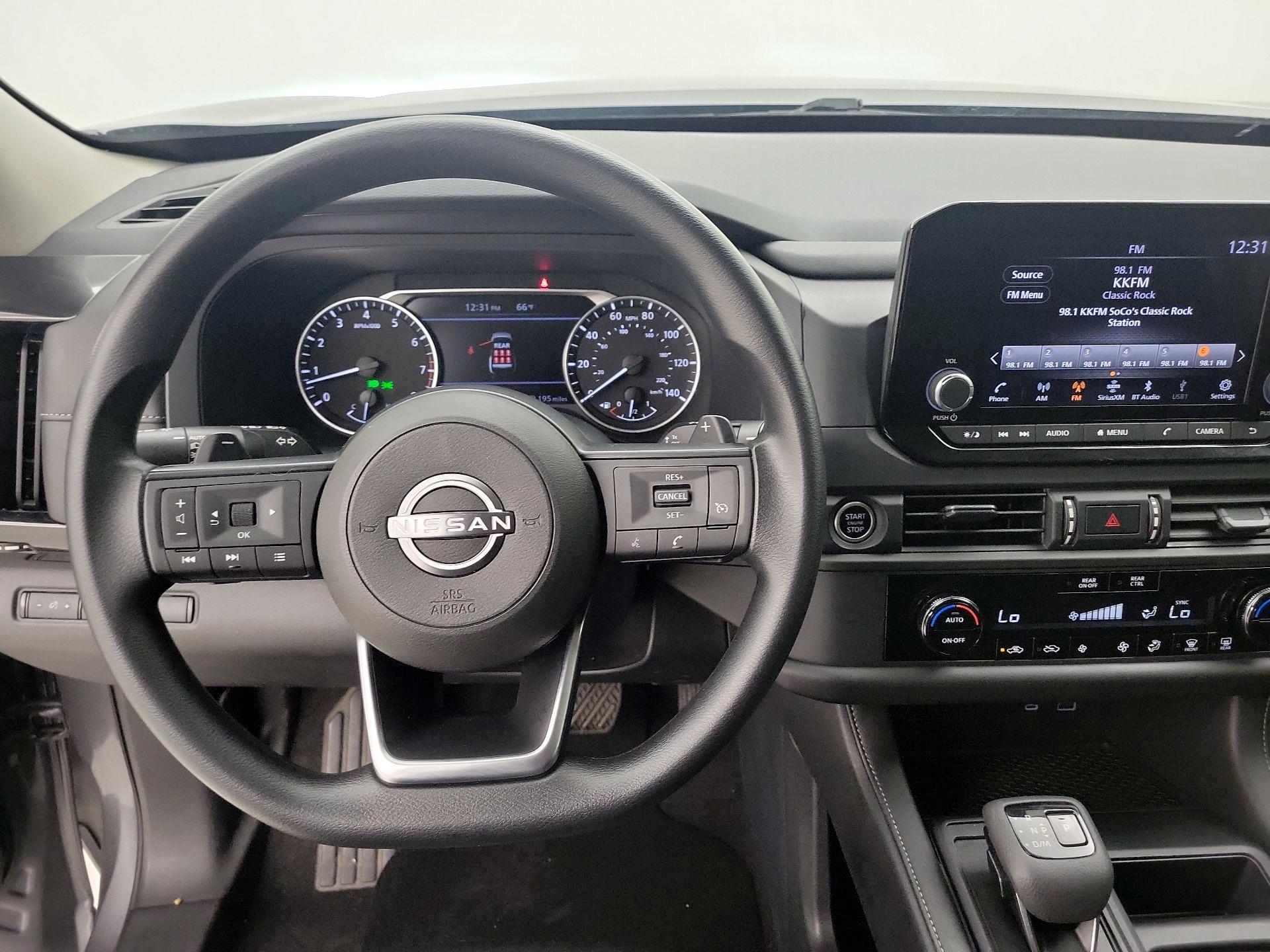 Thumbnail: 2024 Nissan Pathfinder - 10