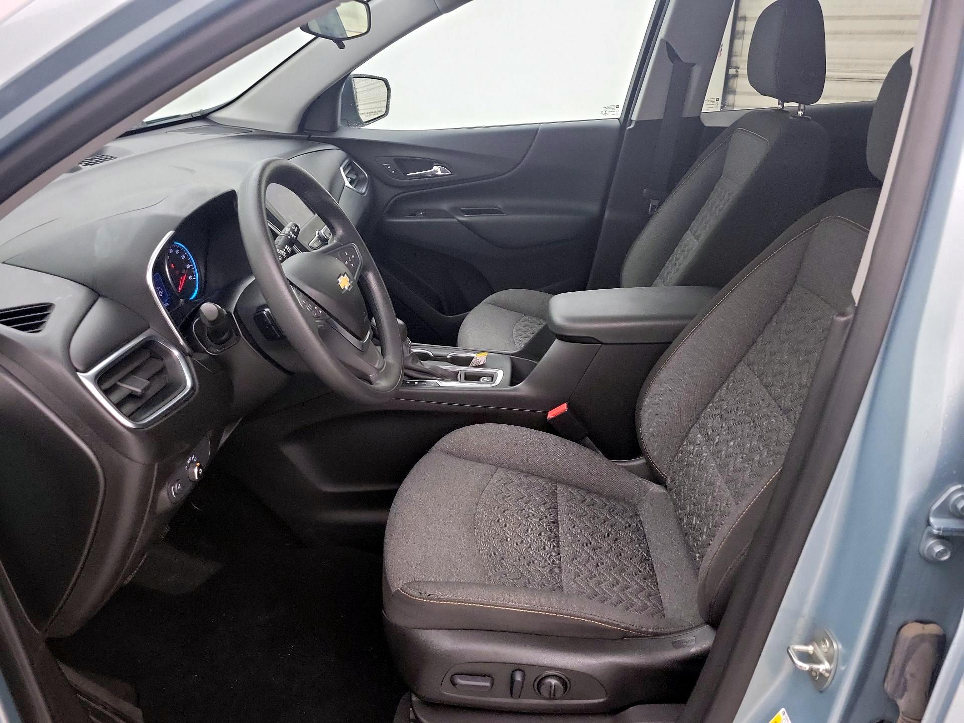 Thumbnail: 2022 Chevrolet Equinox - 11