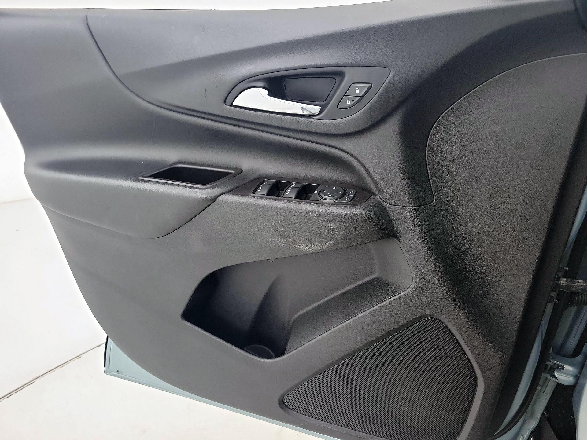 Thumbnail: 2022 Chevrolet Equinox - 12