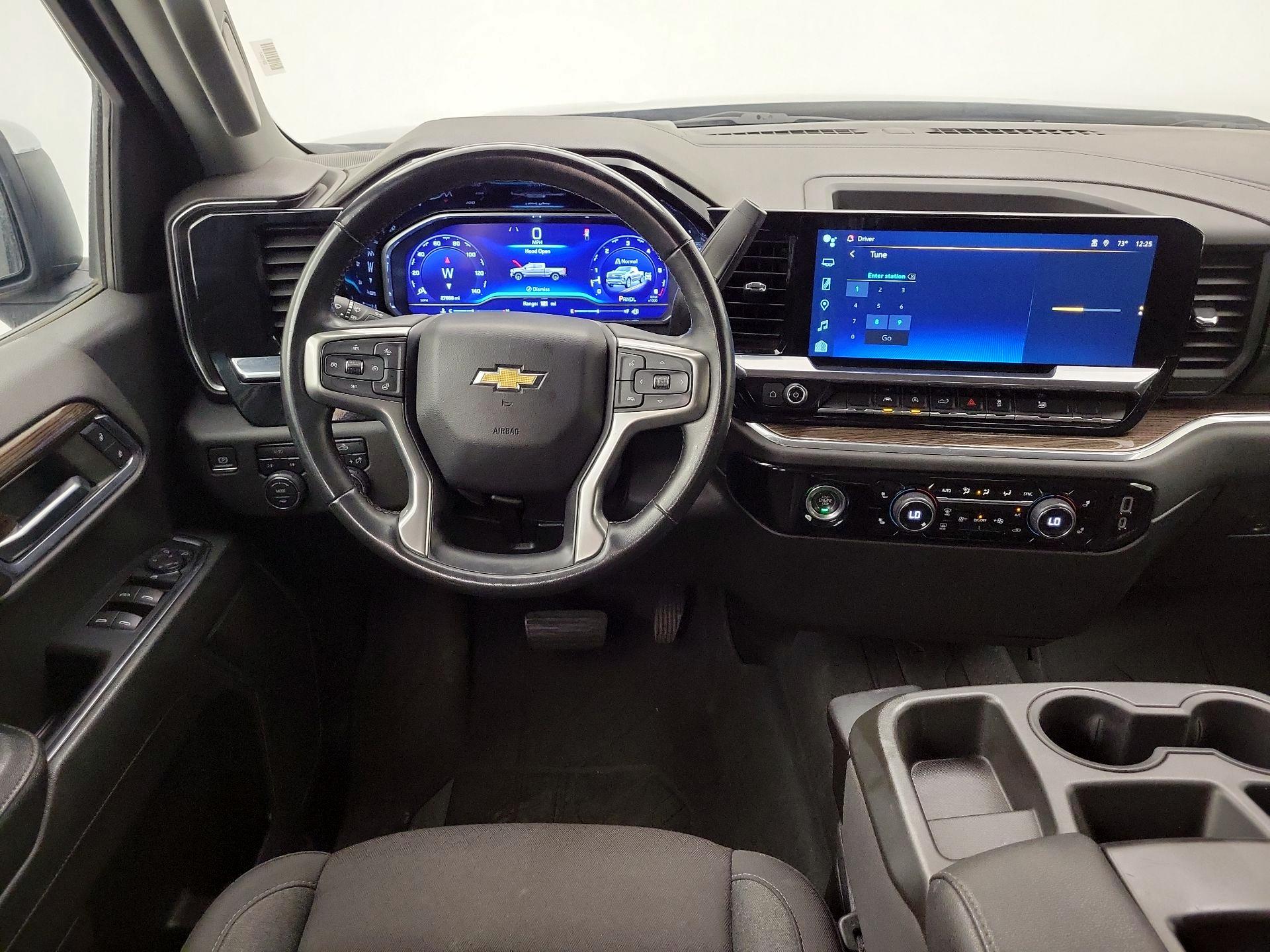 Thumbnail: 2023 Chevrolet Silverado 1500 - 10