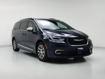 2025 Chrysler Pacifica Hybrid Pinnacle