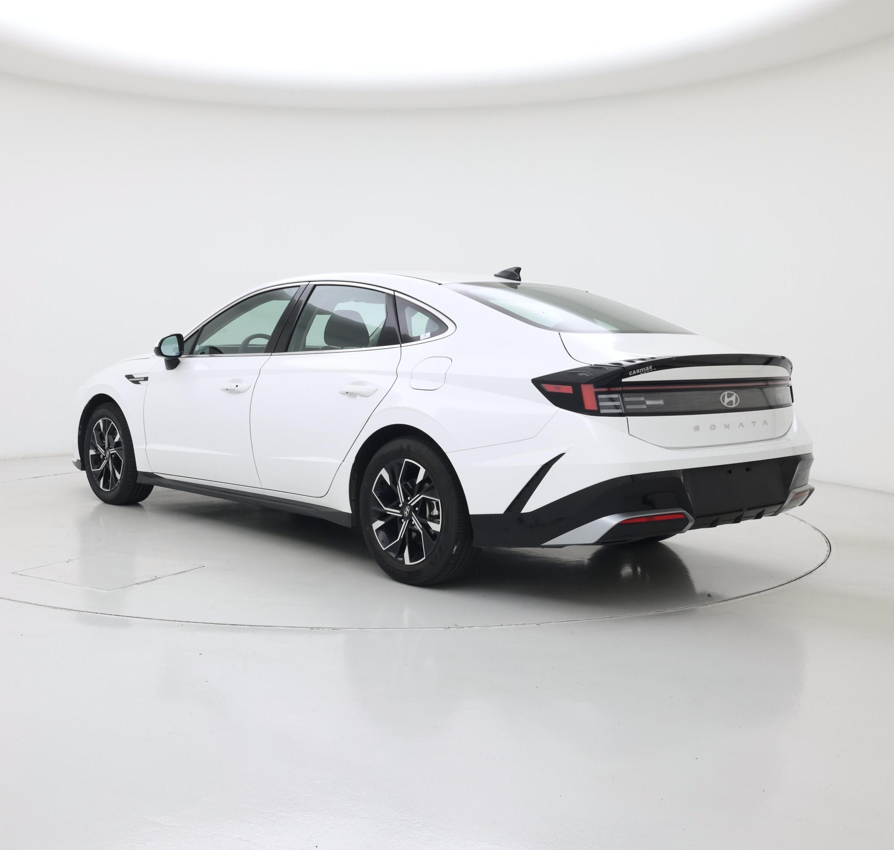 Thumbnail: 2025 Hyundai Sonata - 2